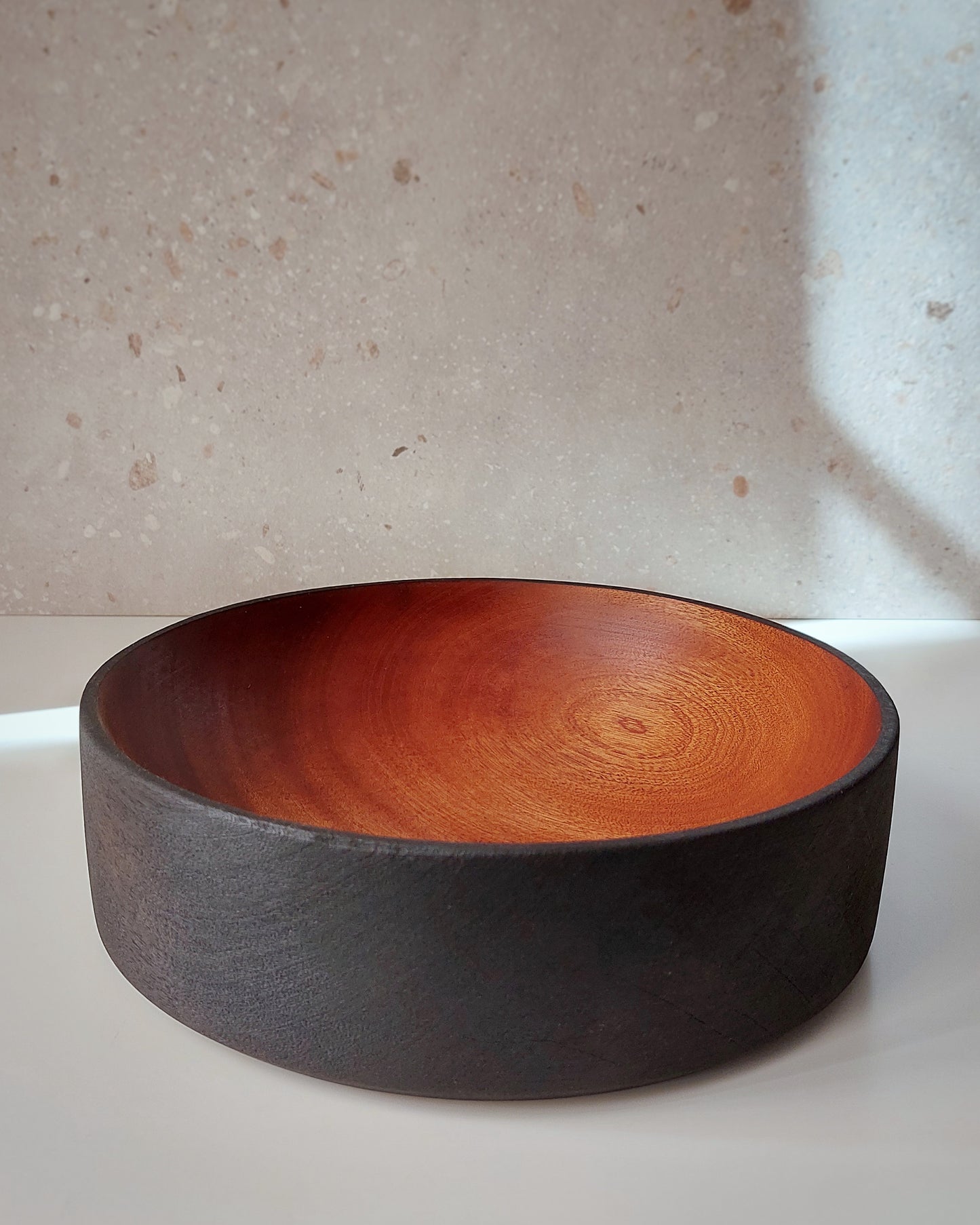 A21 Sapeli wood centerpiece