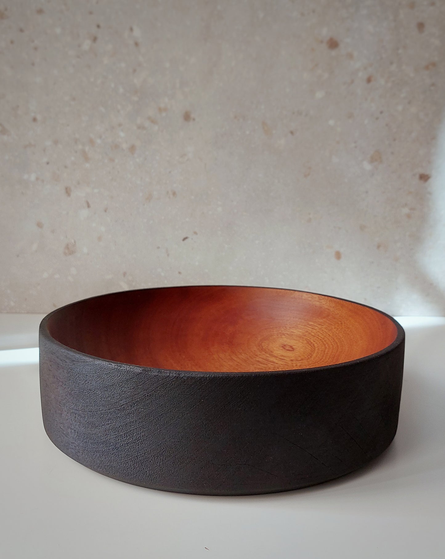 A21 Sapeli wood centerpiece