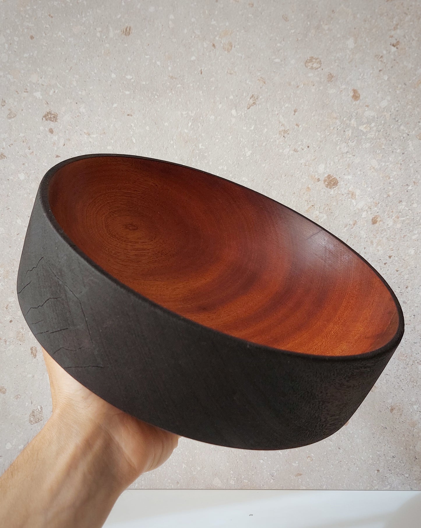 A21 Sapeli wood centerpiece