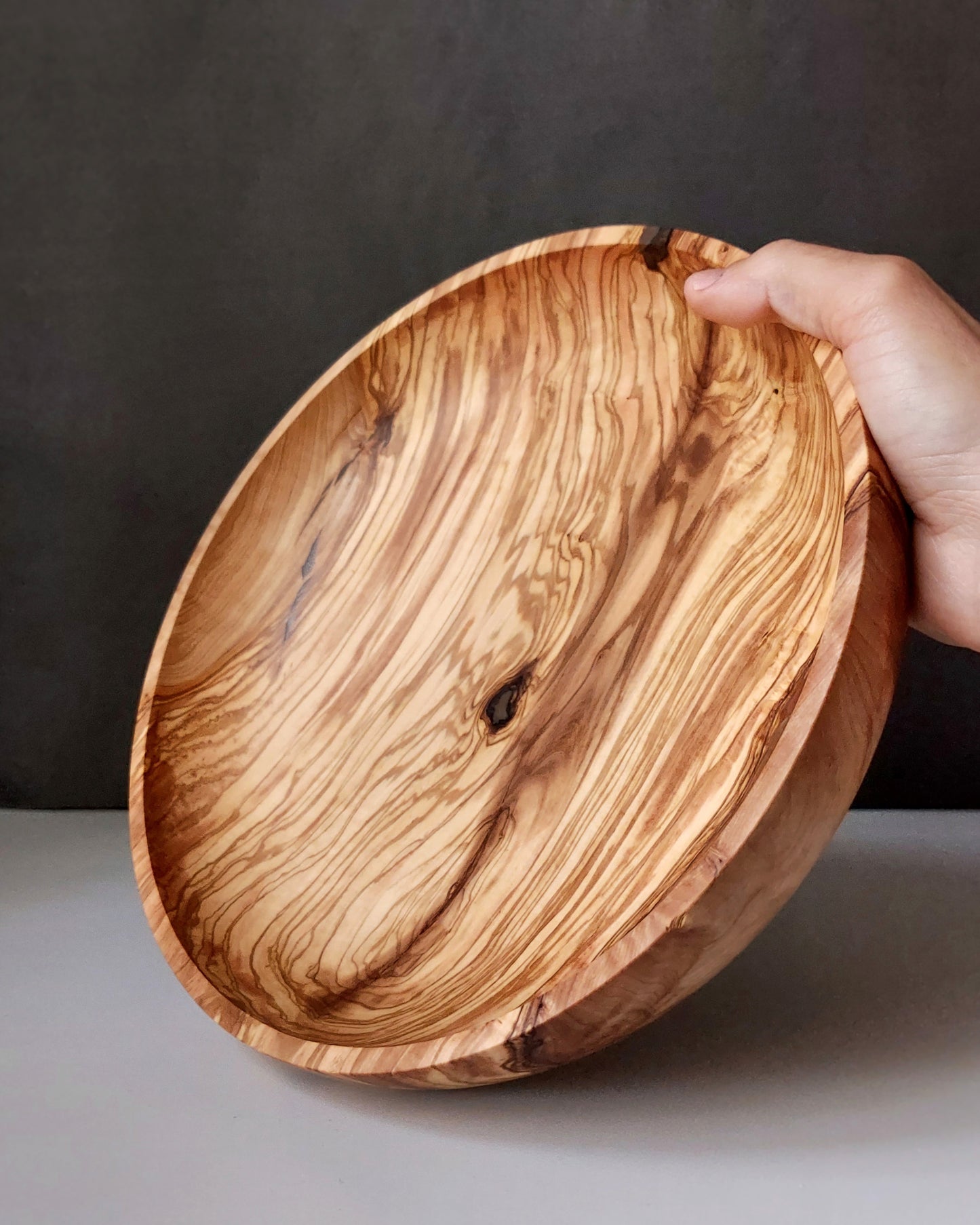 A38 Olive wood centerpiece