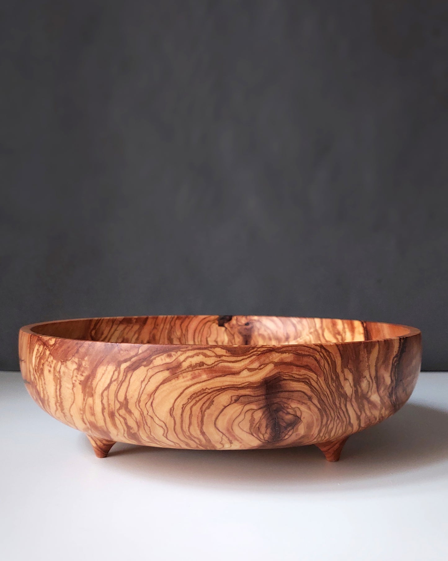 A38 Olive wood centerpiece