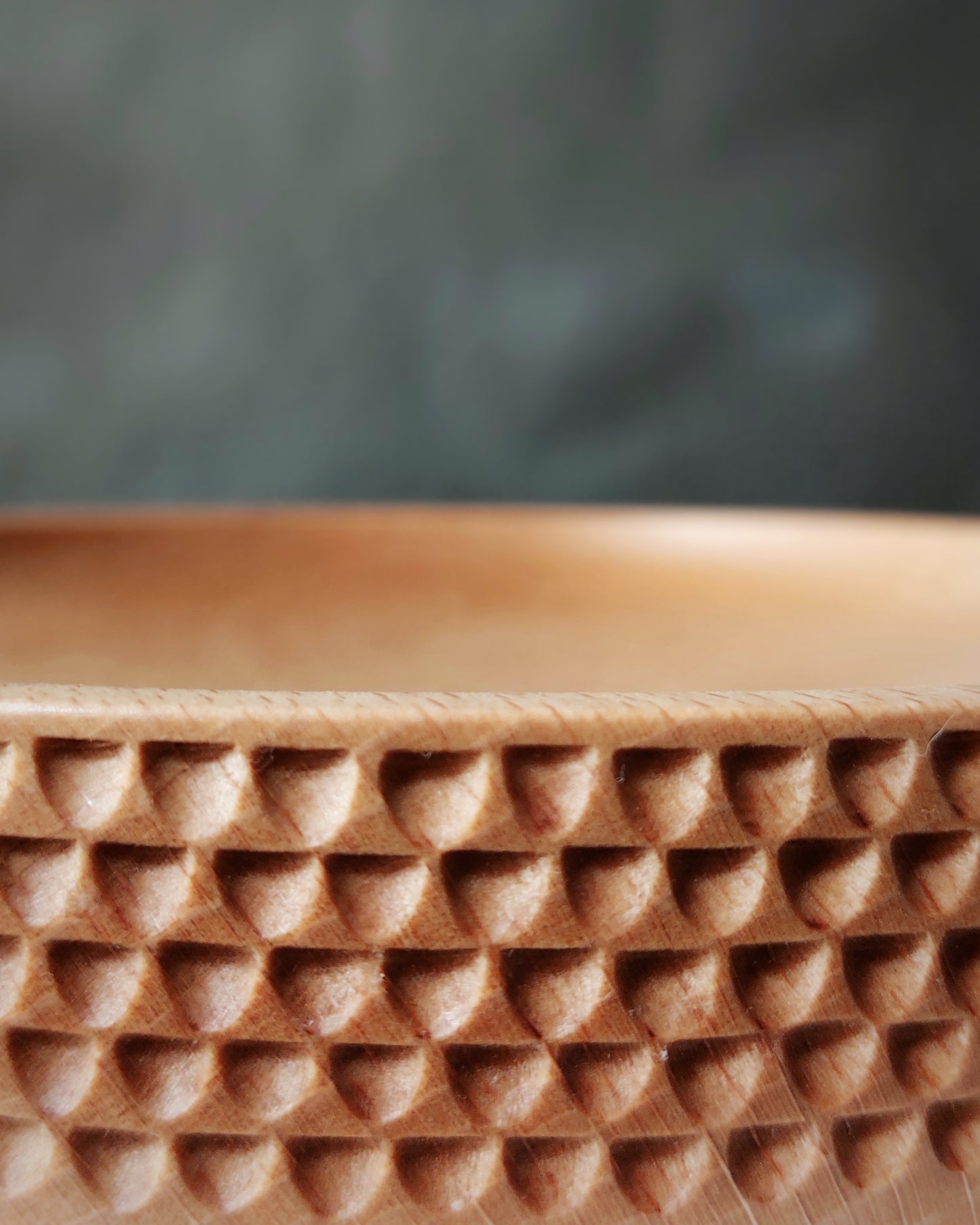A37 Beech wood tray