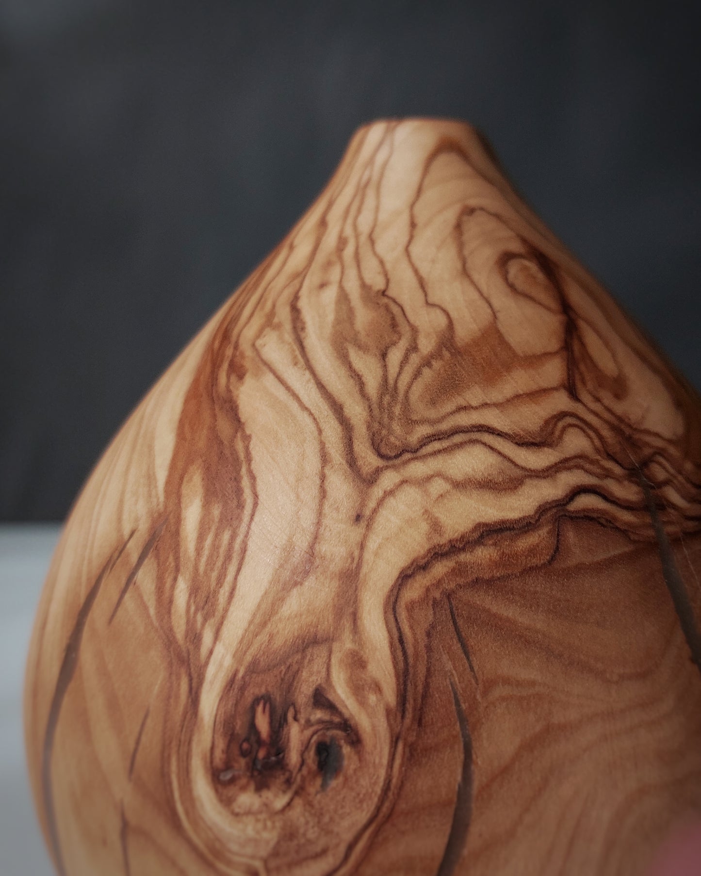 B36 Olive wood vase