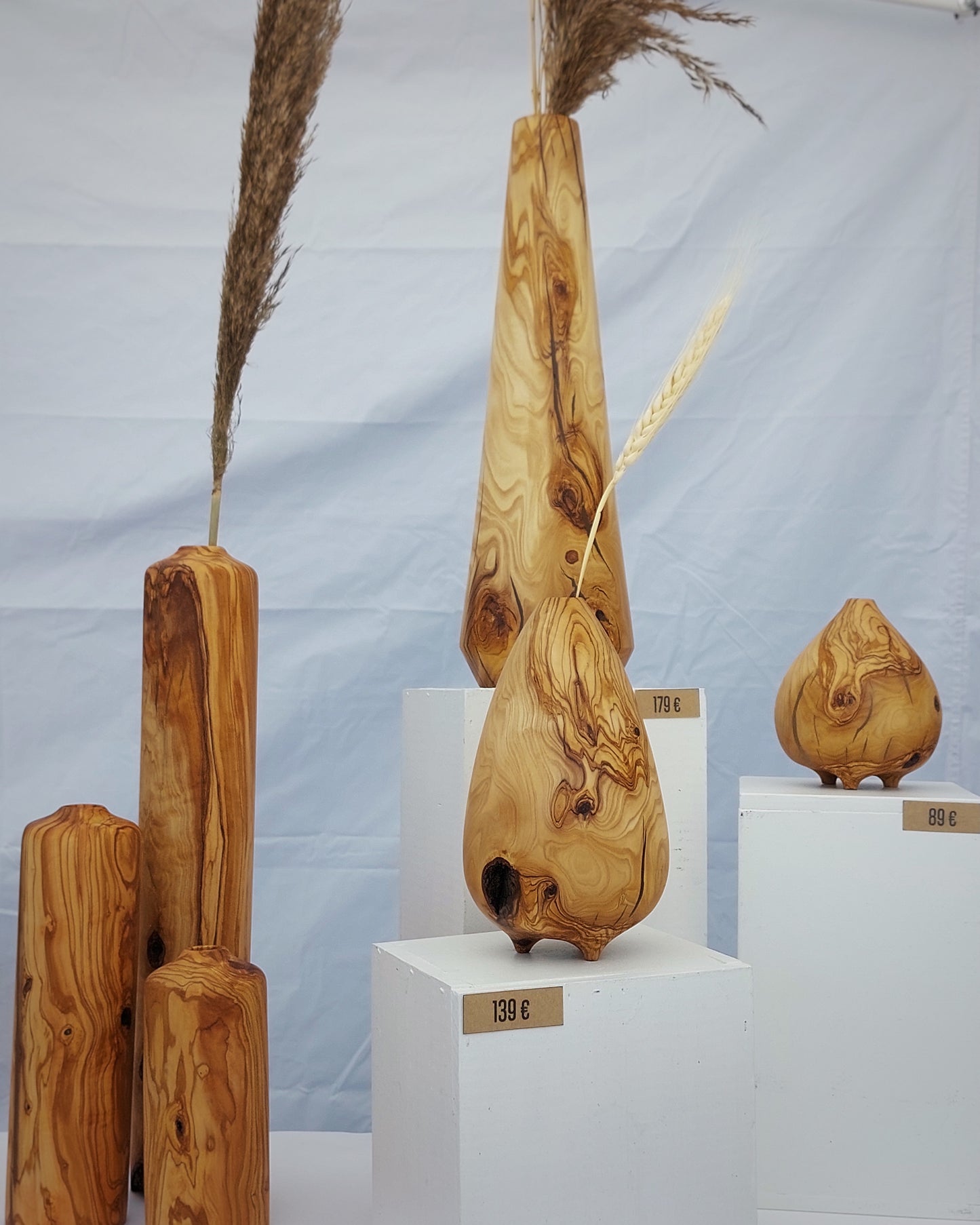 B36 Olive wood vase