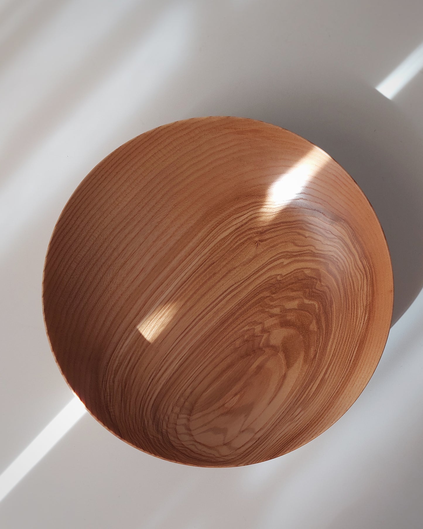 A35 Ash Wood Centerpiece