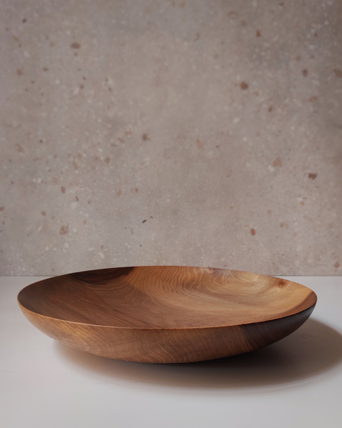 A29 Centro mesa de madera de Nogal Iberico