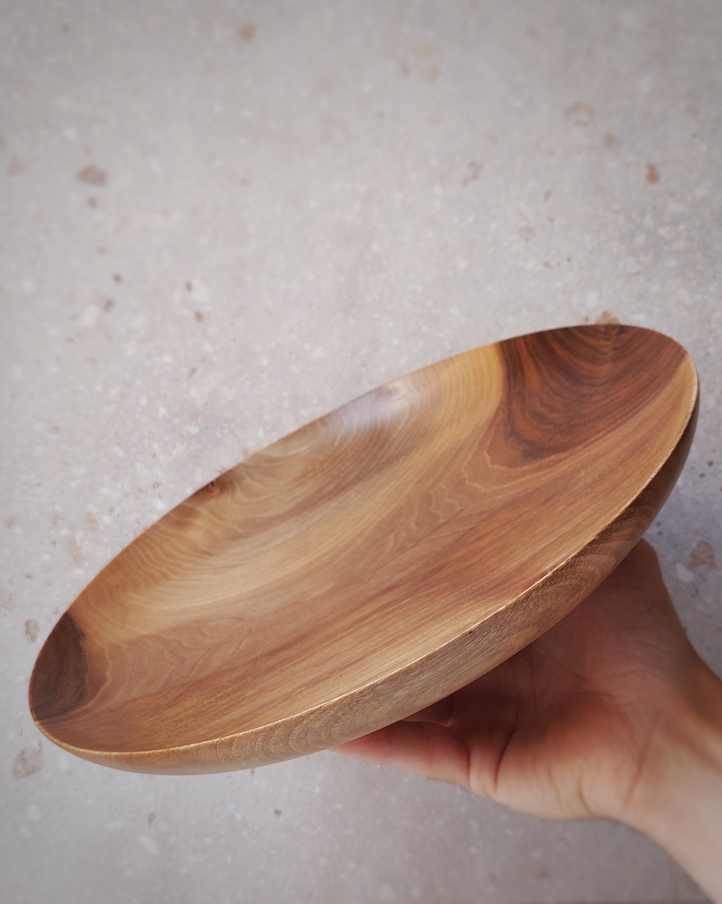 A29 Centro mesa de madera de Nogal Iberico