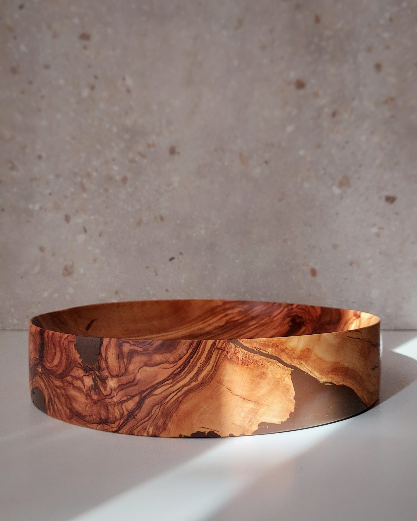 A25 Olive wood centerpiece