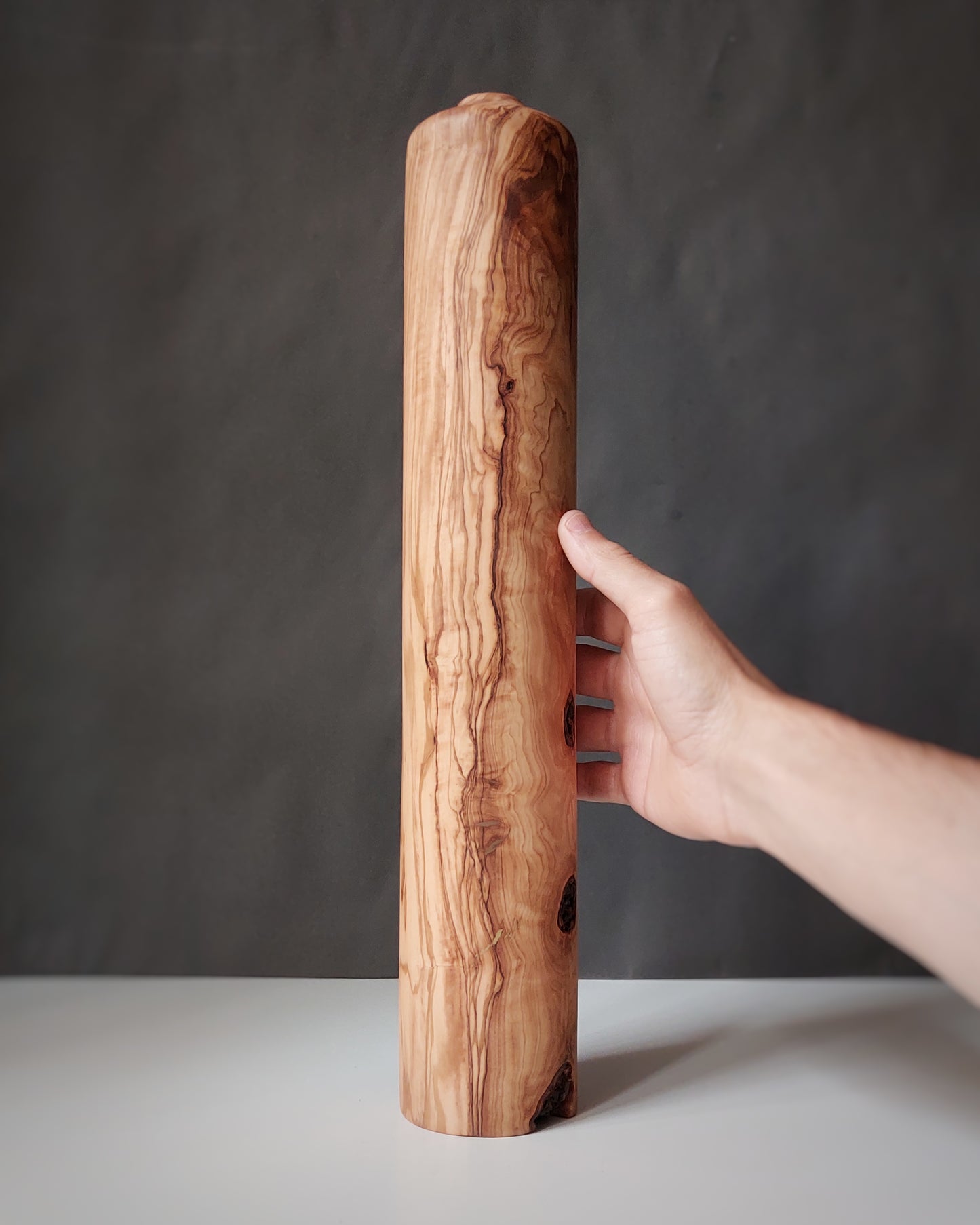 B31 Olive wood vase