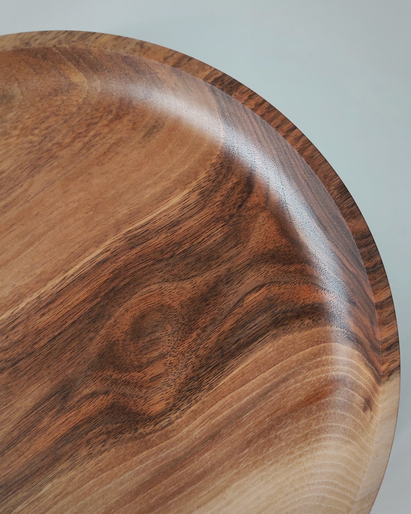 A56 Iberian Walnut Wood Center