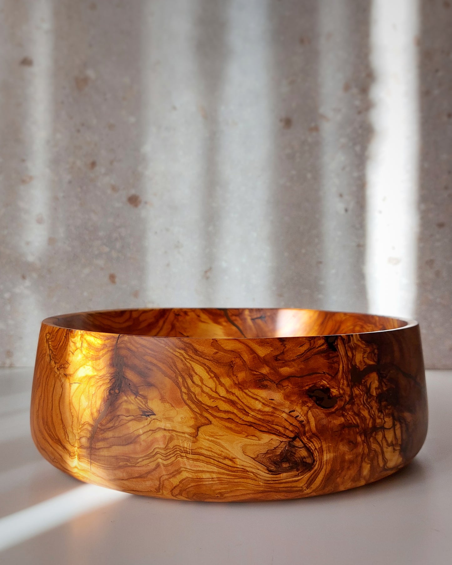 A55 Spanish Olive Wood Centerpiece