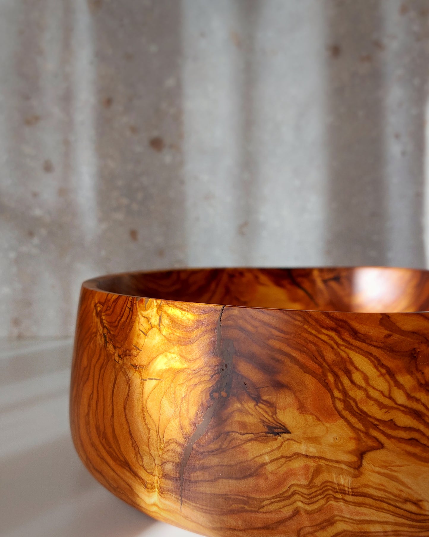 A55 Spanish Olive Wood Centerpiece