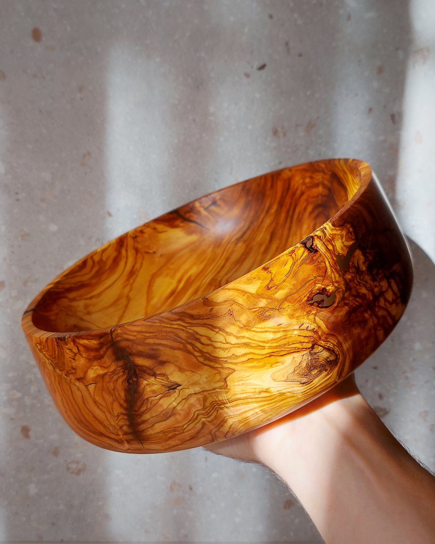 A55 Spanish Olive Wood Centerpiece