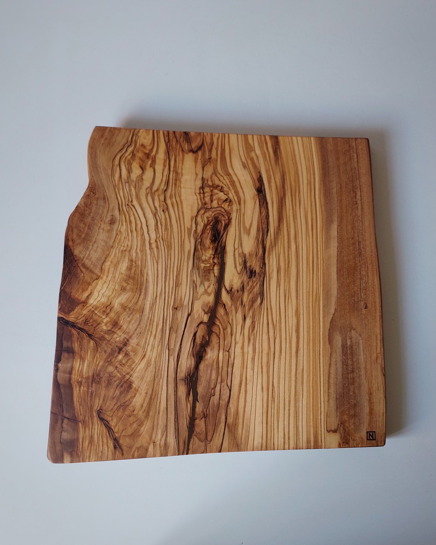 T15 Spanish Olive Cutting Board