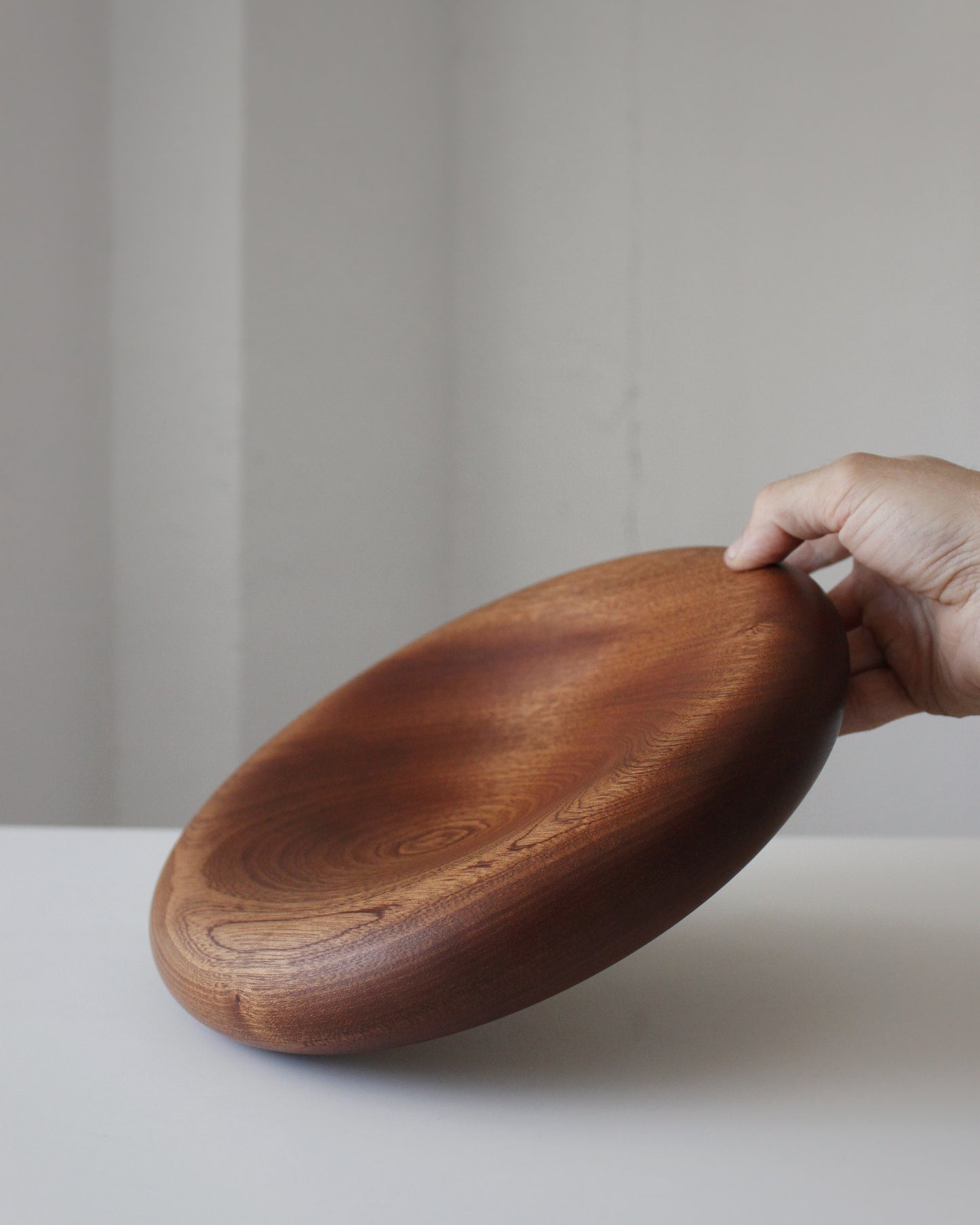 A116 Sapele wood center