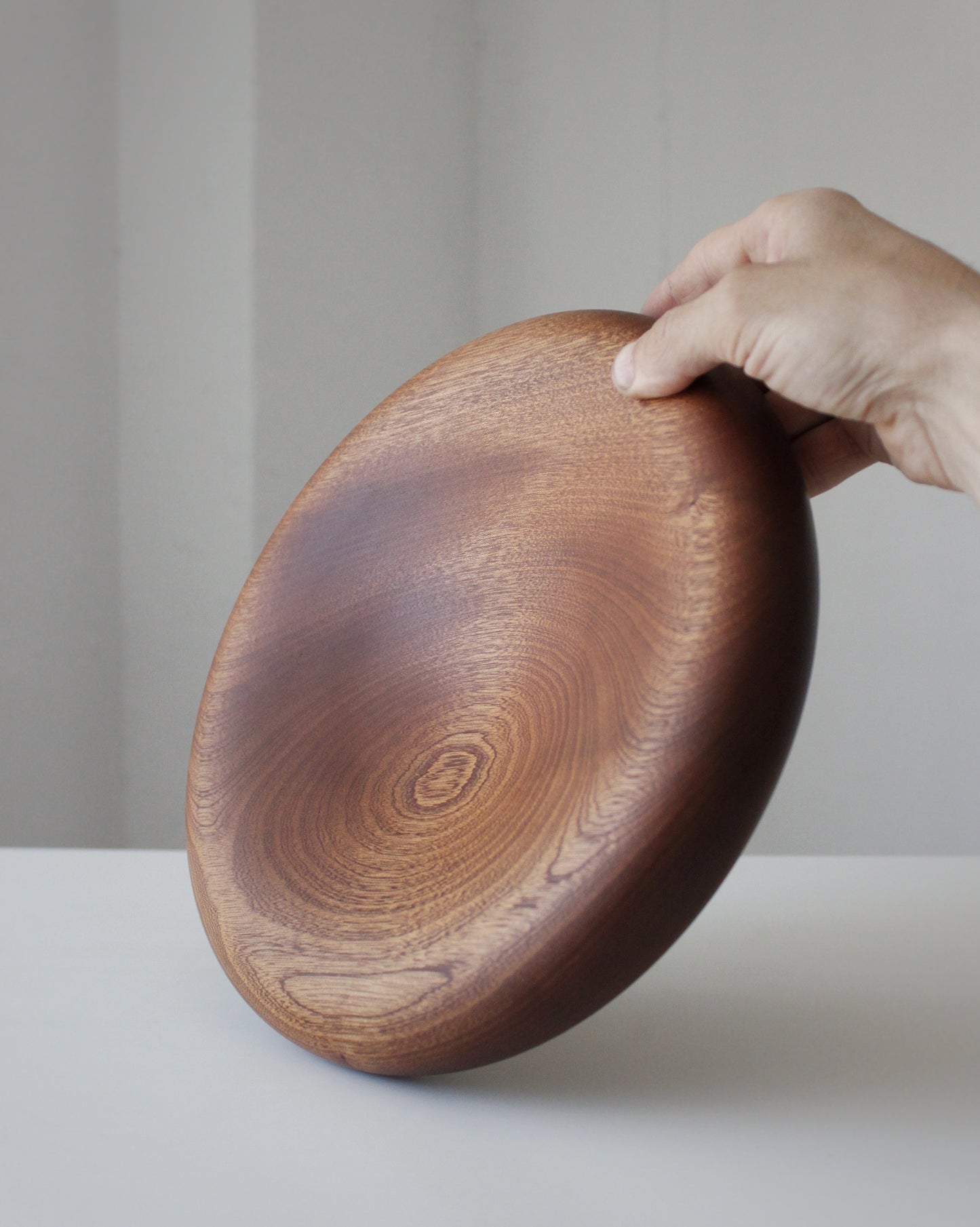 A116 Sapele wood center