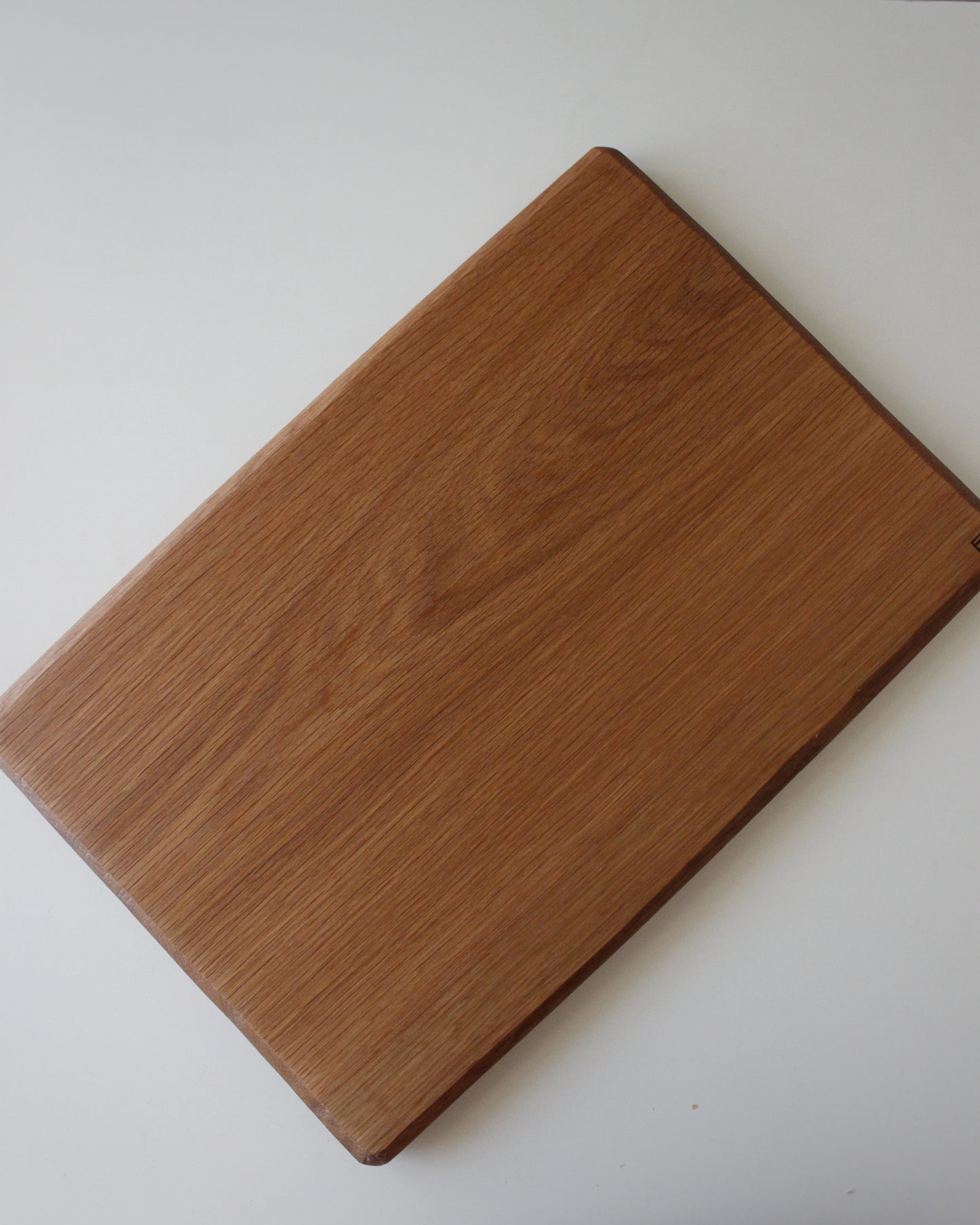 T17 American Oak Cutting Board
