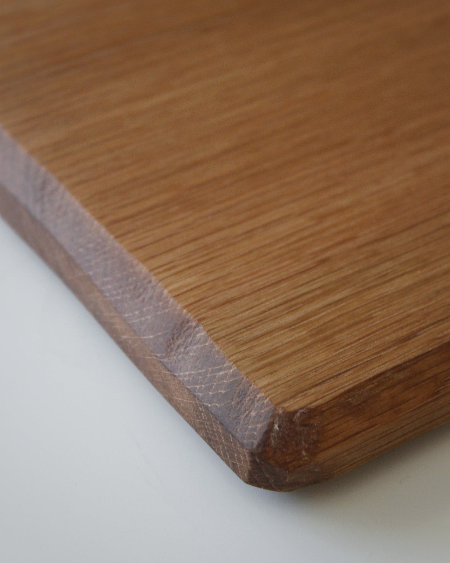 T17 American Oak Cutting Board