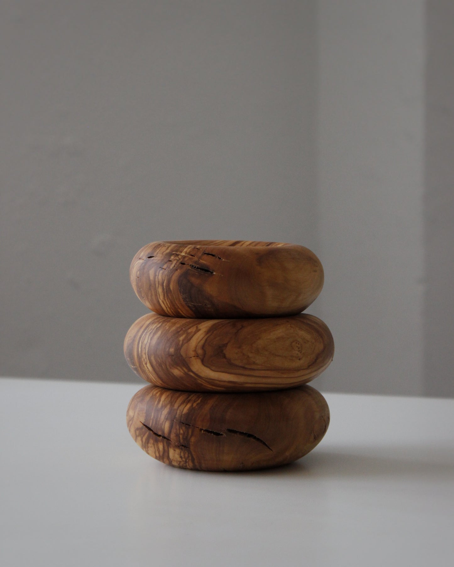 A132 Cuencos decorativos de Olivo trio