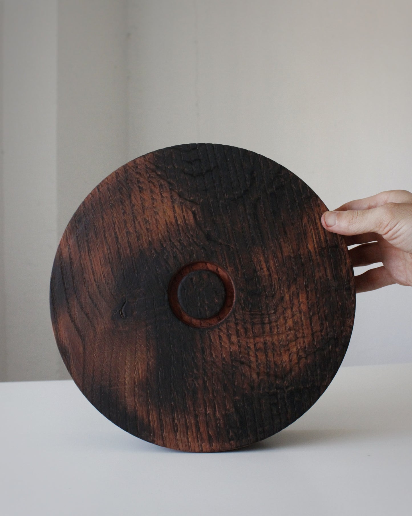 A131 Aged European Oak Wood Center