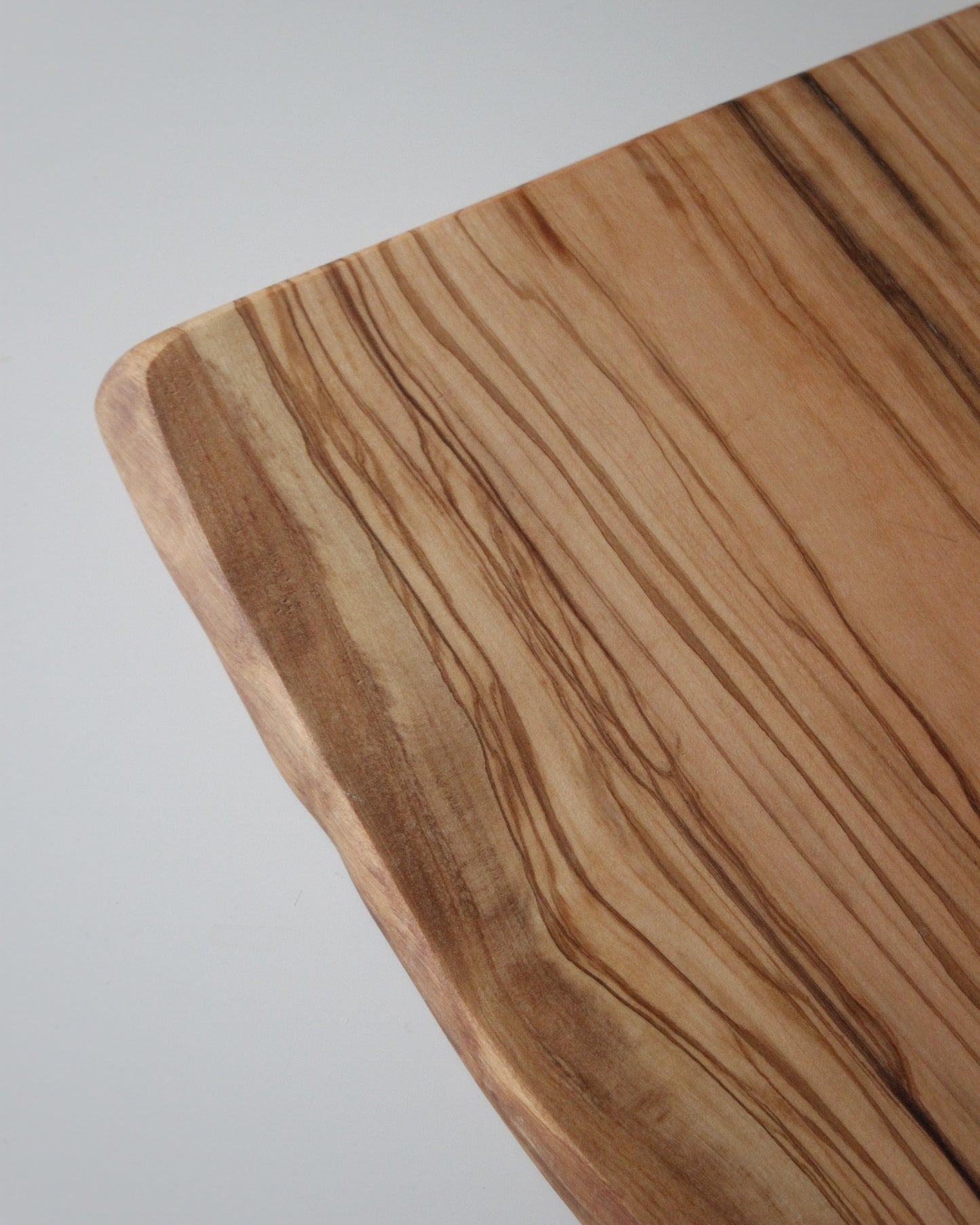 T21 Spanish Olive Cutting Board