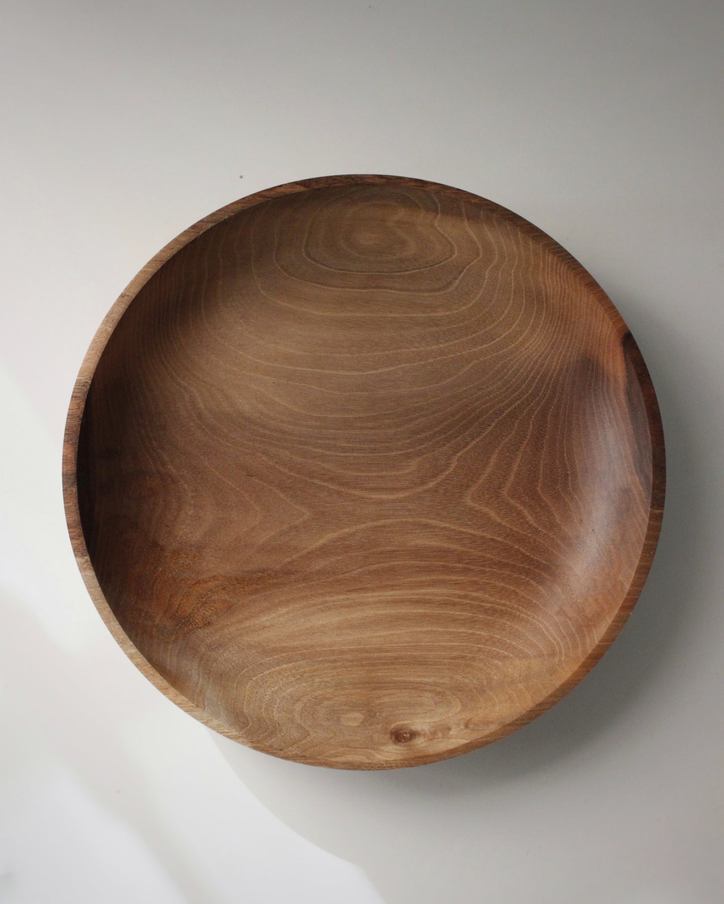 A61 Iberian Walnut Wood Center