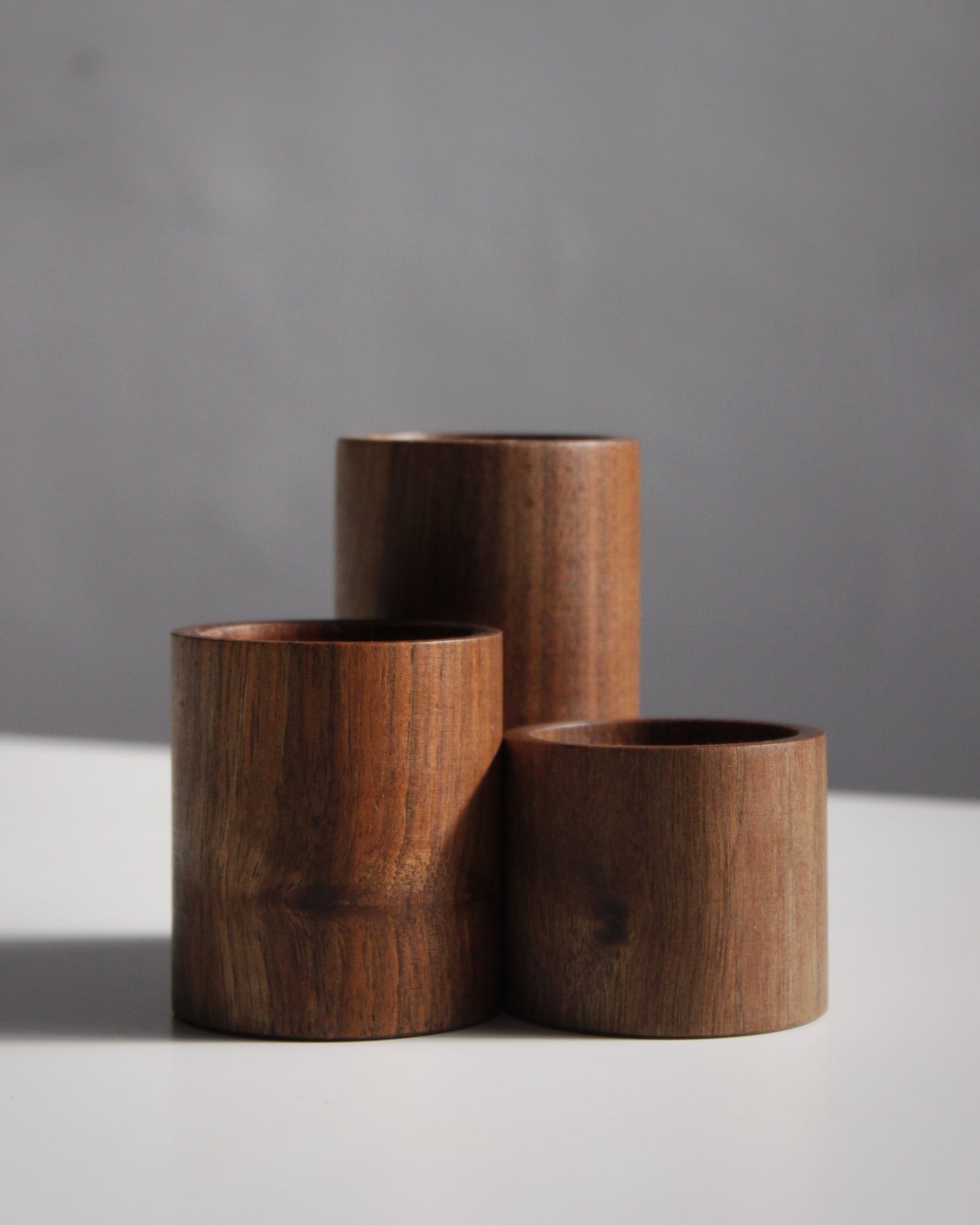 P04 Iberian Walnut Candle Holder Set