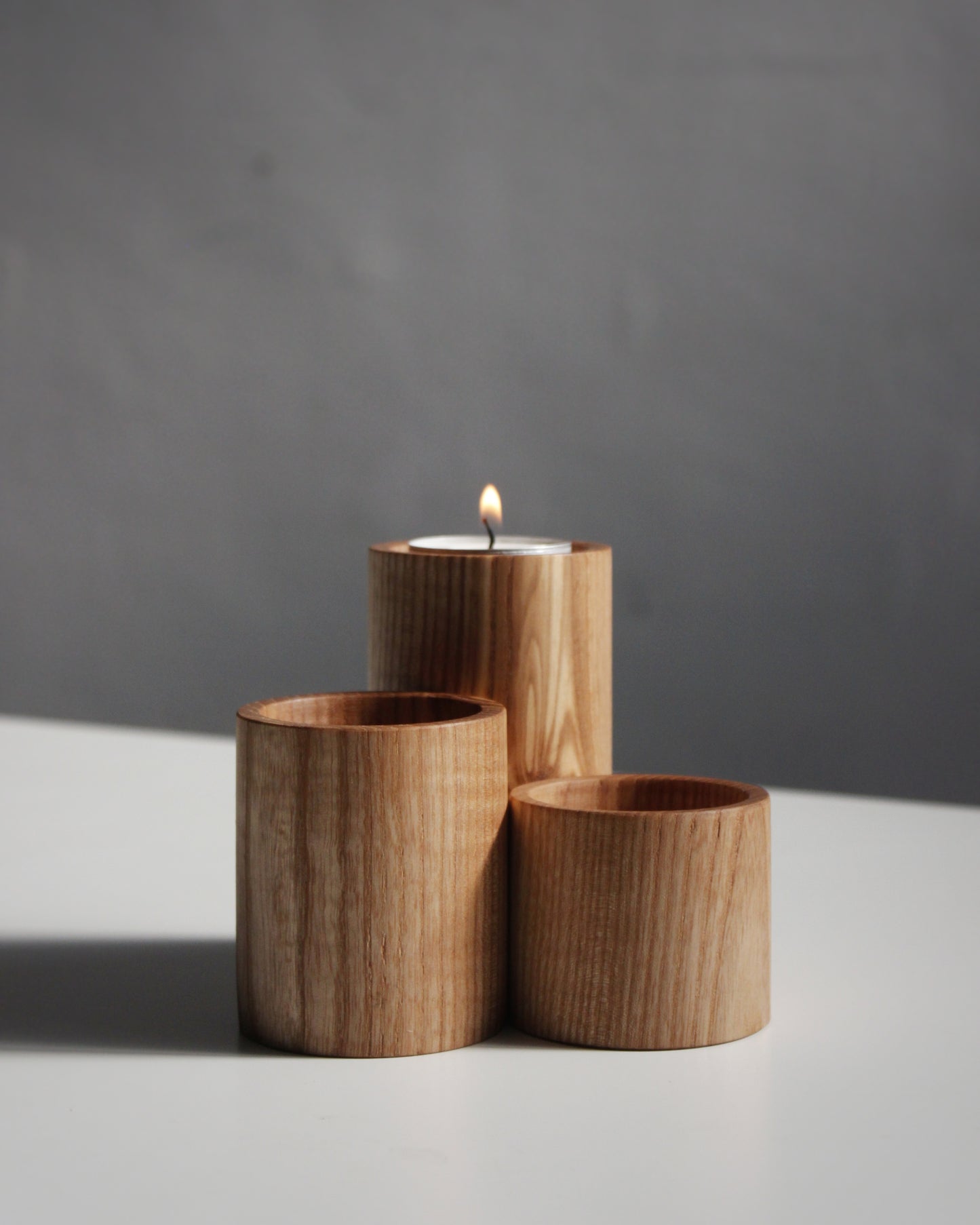 P02 Ash Candle Holder Set