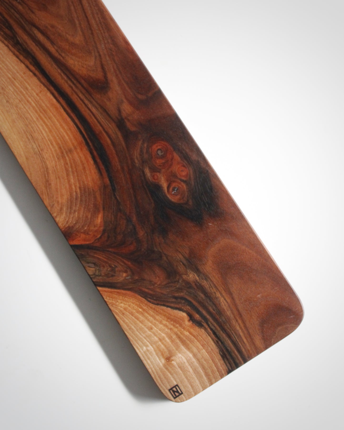 T10 Iberian Walnut serving board