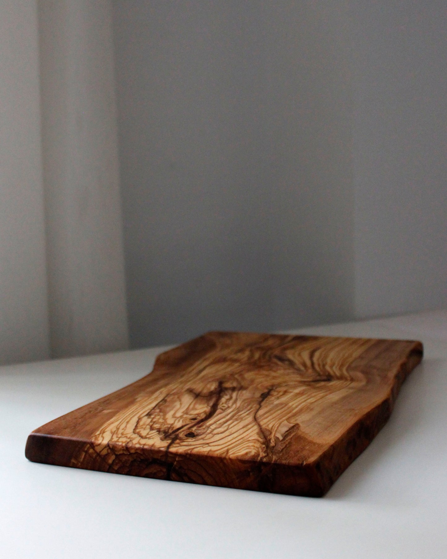 T12 Spanish Olive Cutting Board