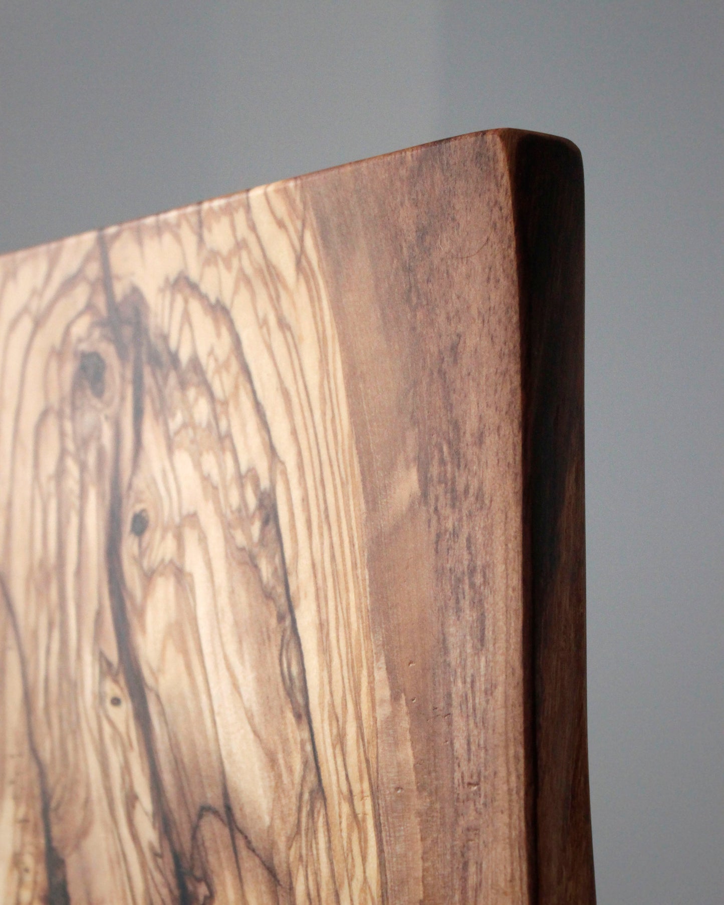 T12 Spanish Olive Cutting Board