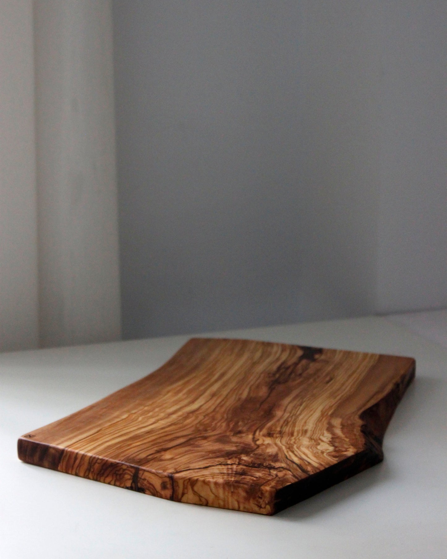 T13 Spanish Olive Cutting Board