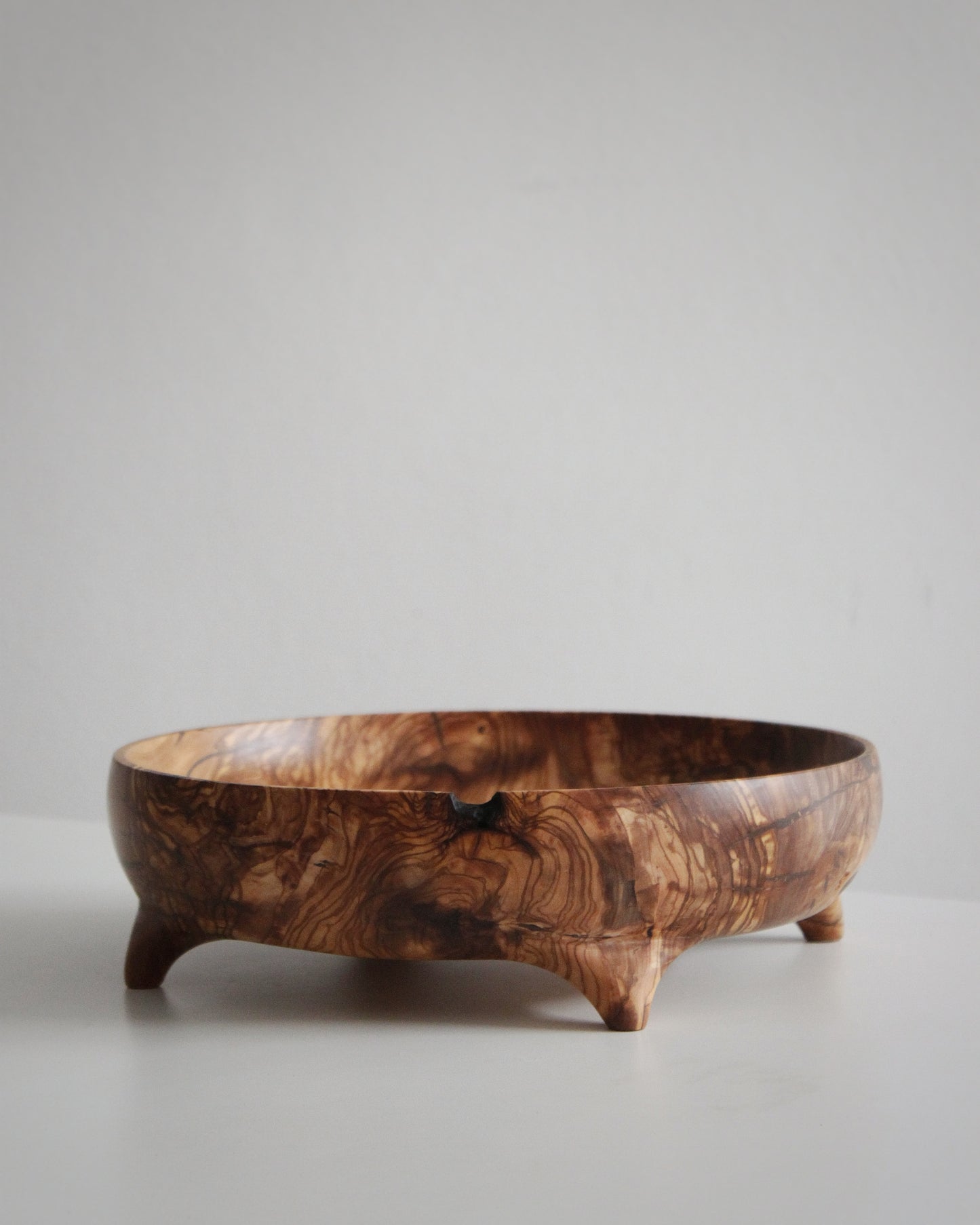 A68 Spanish Olive Wood Centerpiece