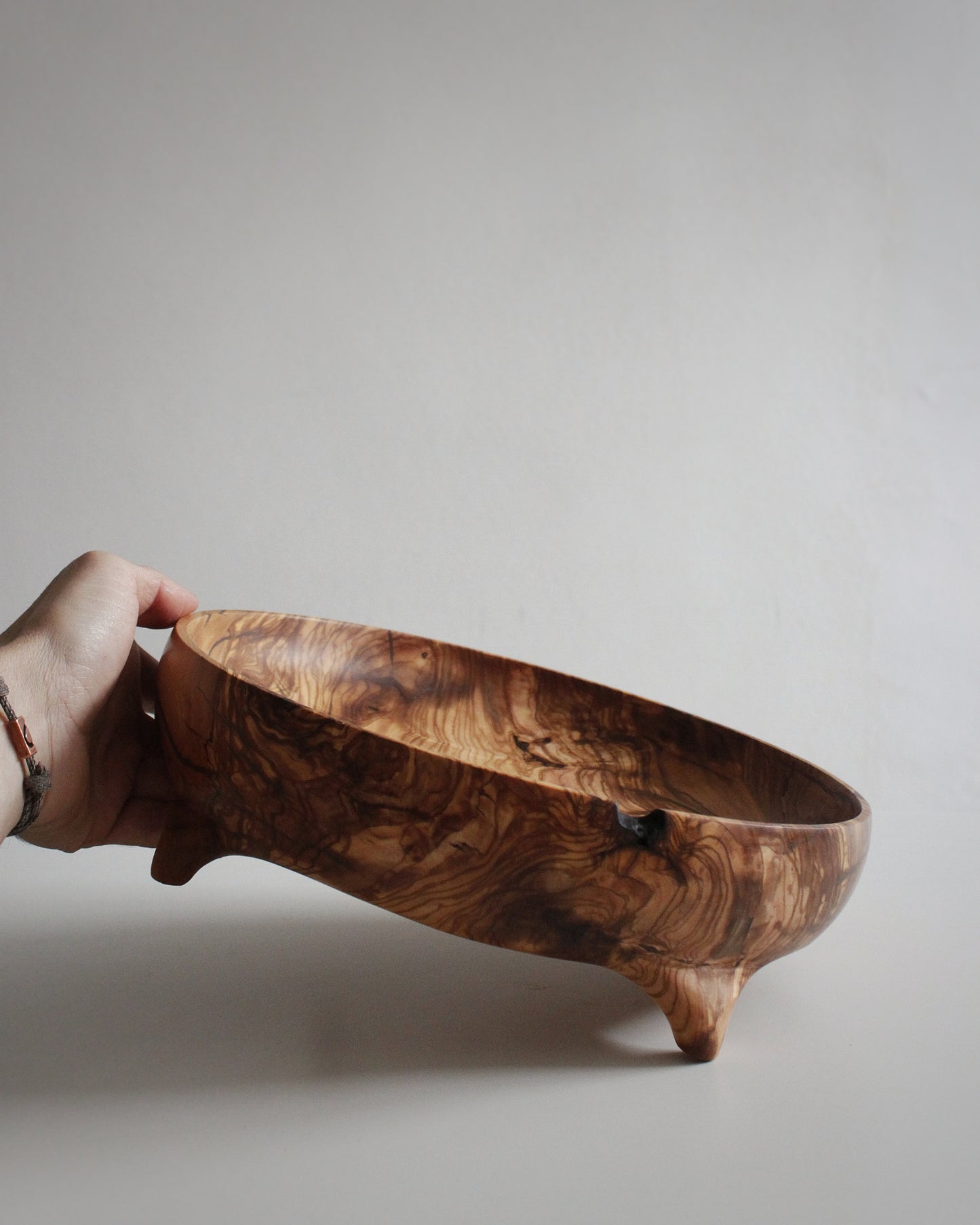 A68 Spanish Olive Wood Centerpiece