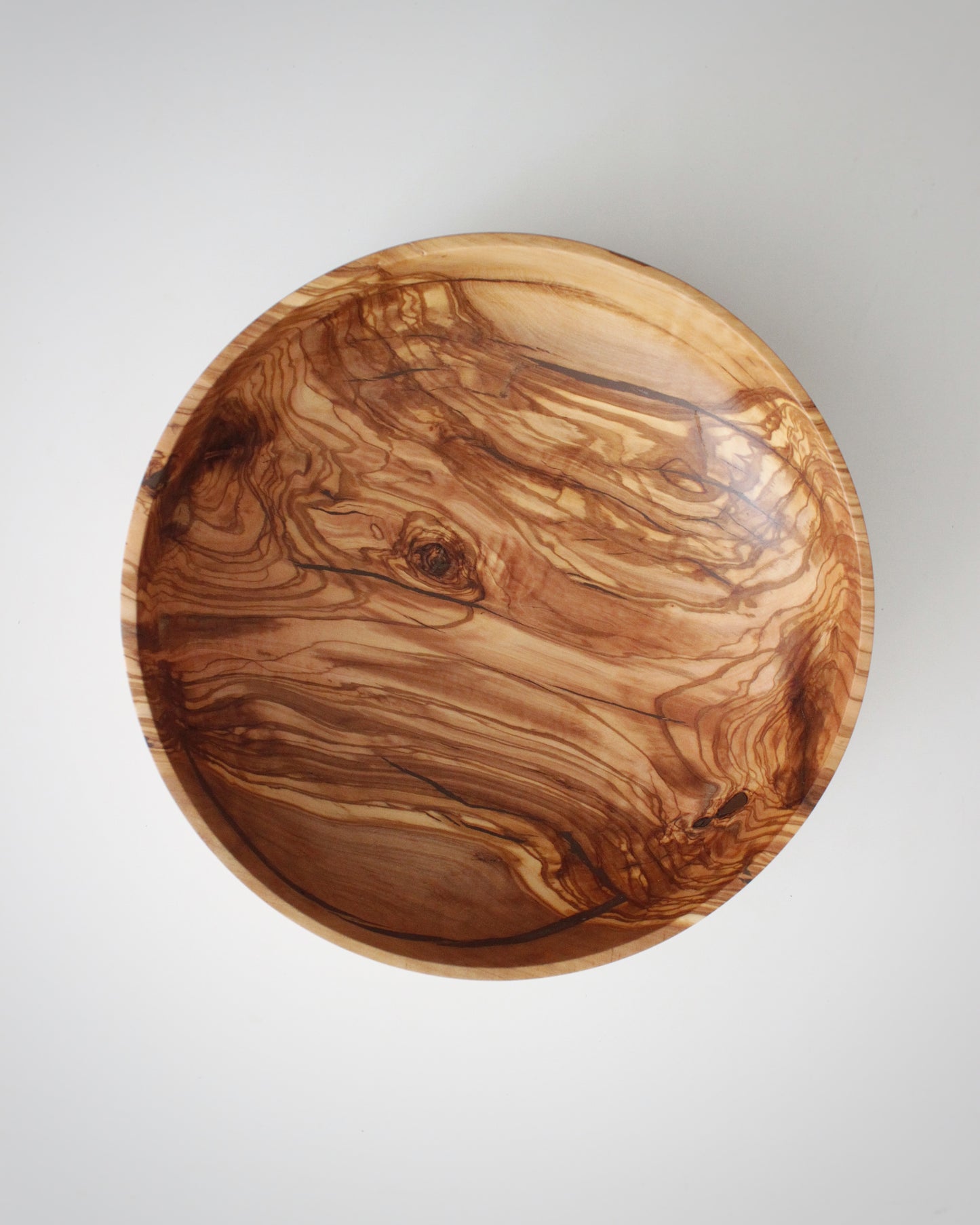 A65 Spanish Olive Wood Centerpiece