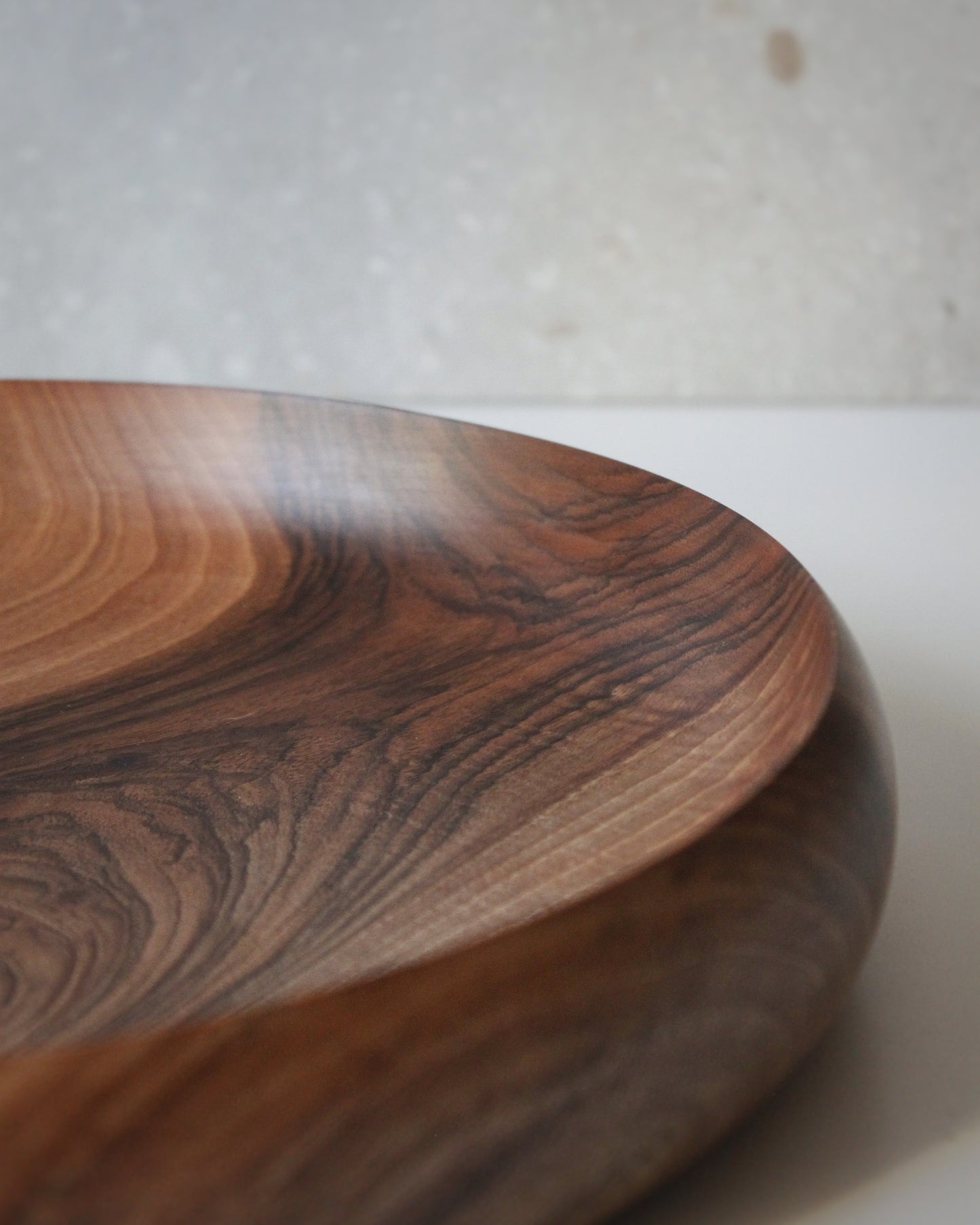 A71 Iberian Walnut Wood Center