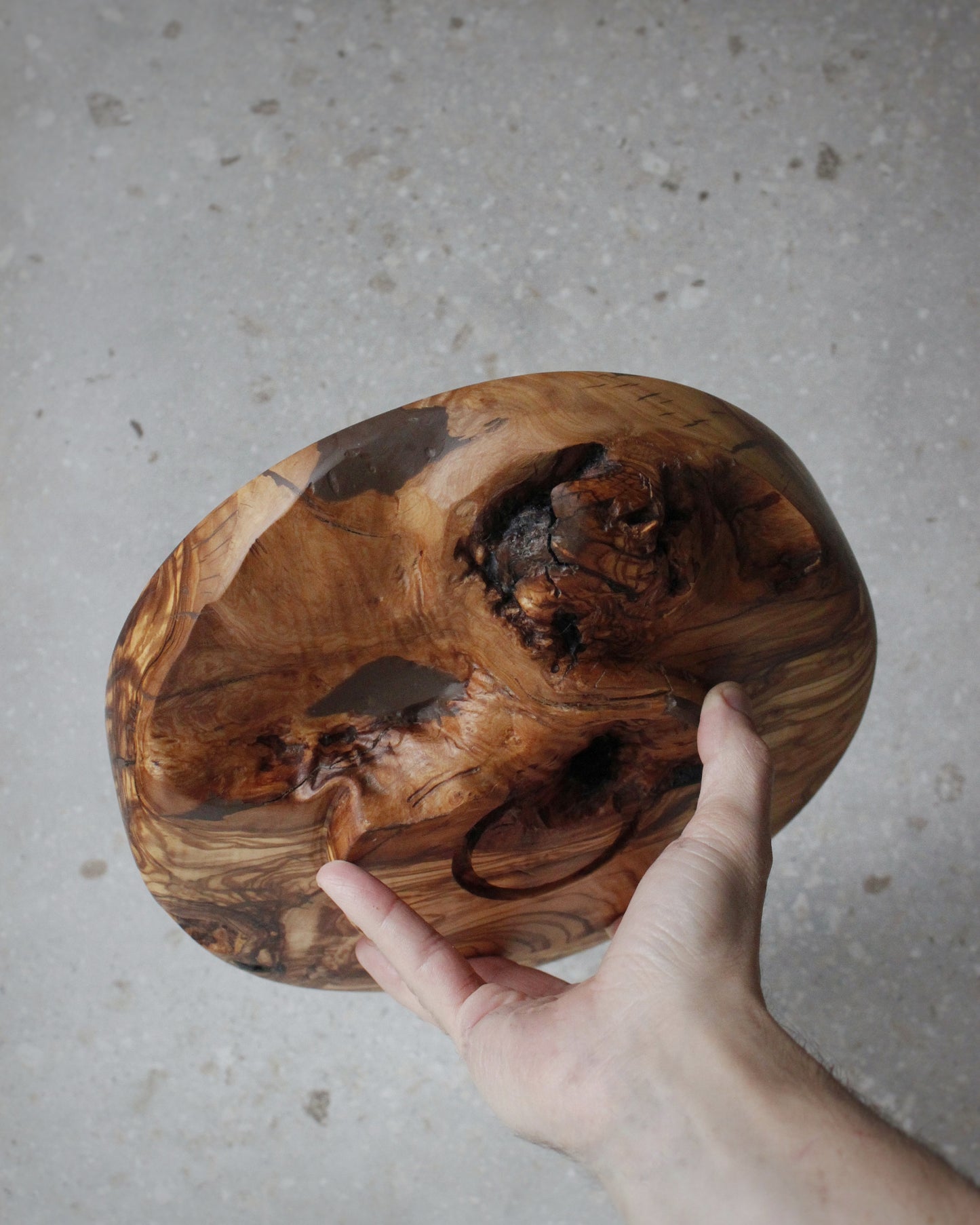 A73 Spanish Olive Wood Centerpiece