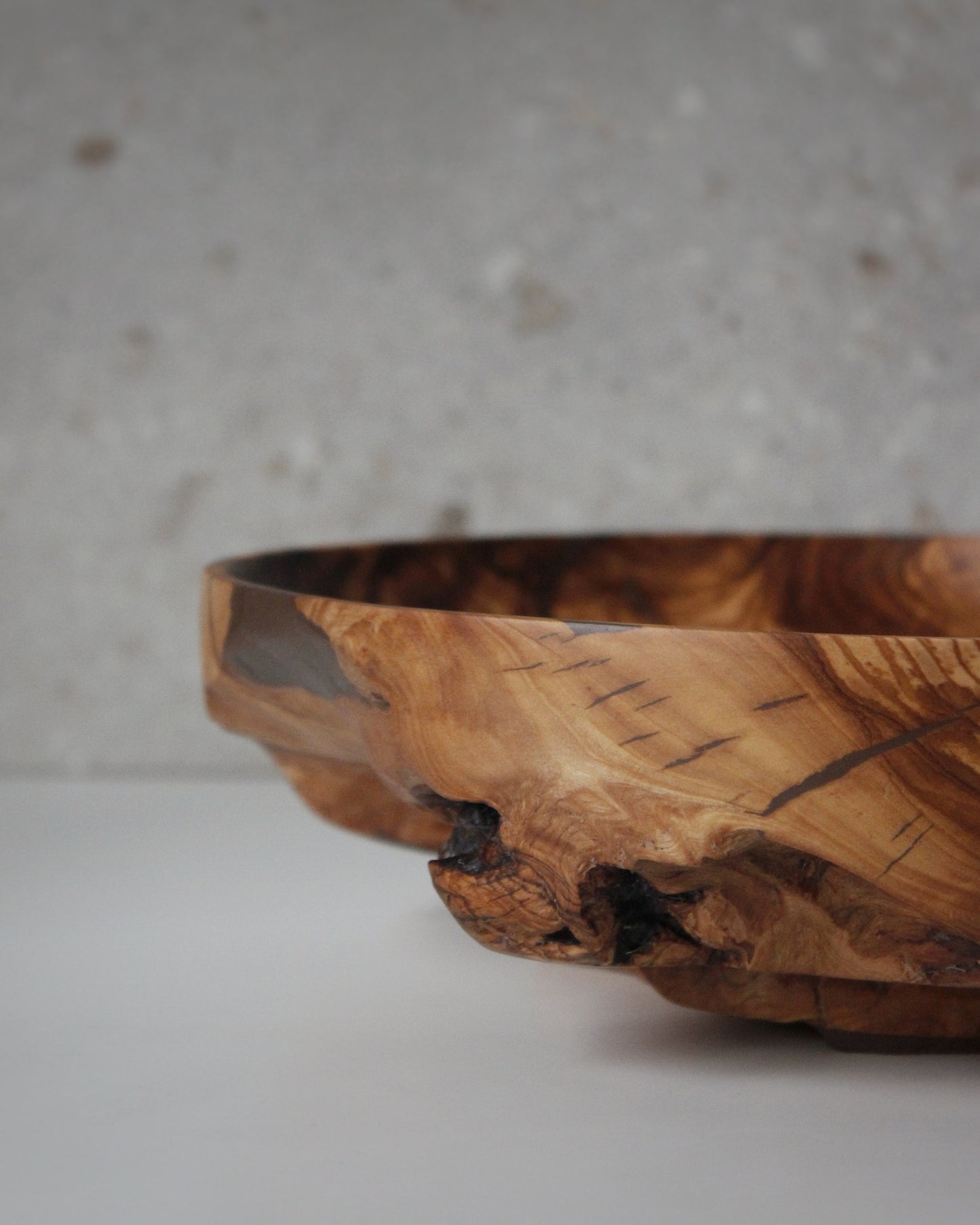 A73 Spanish Olive Wood Centerpiece