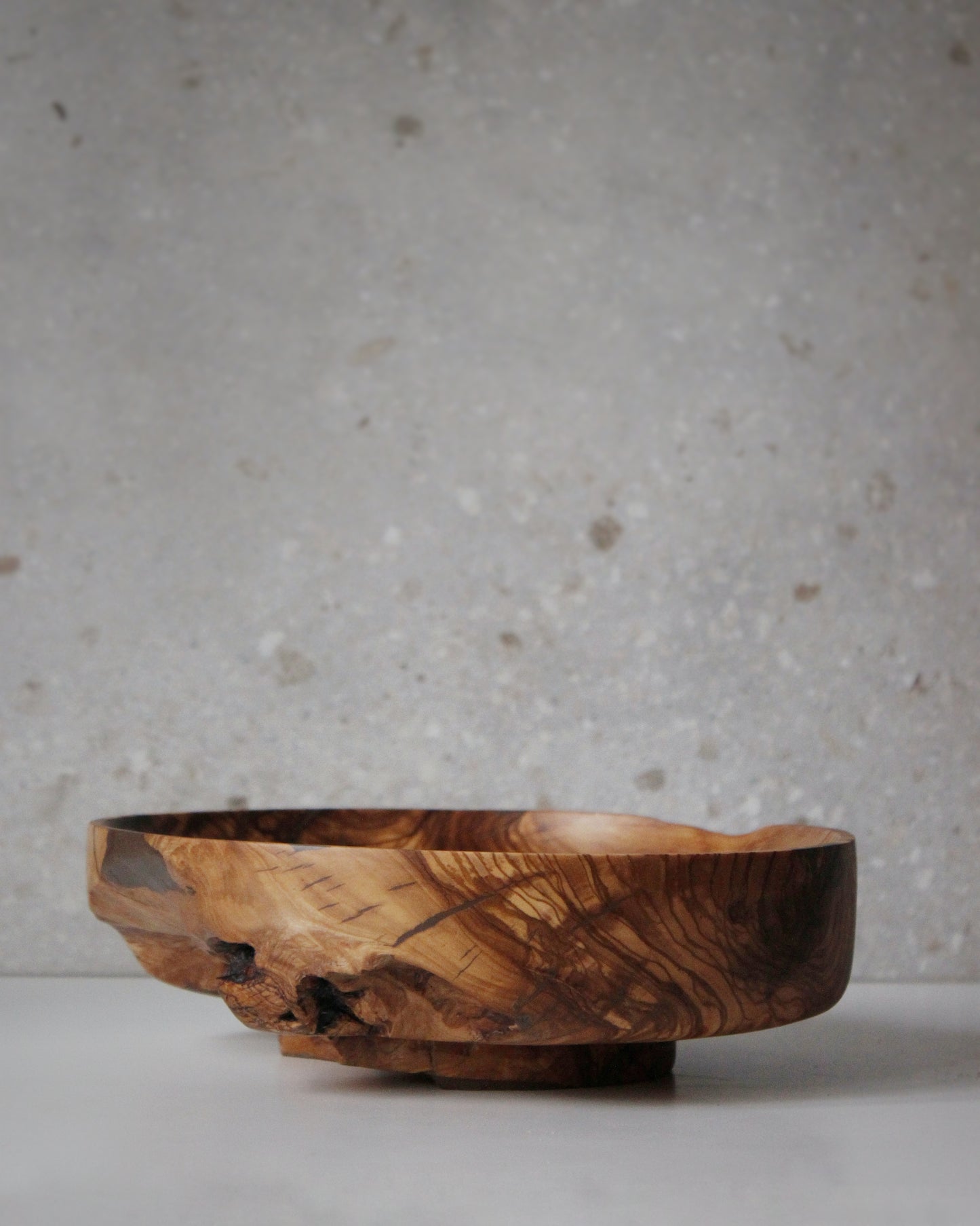 A73 Spanish Olive Wood Centerpiece
