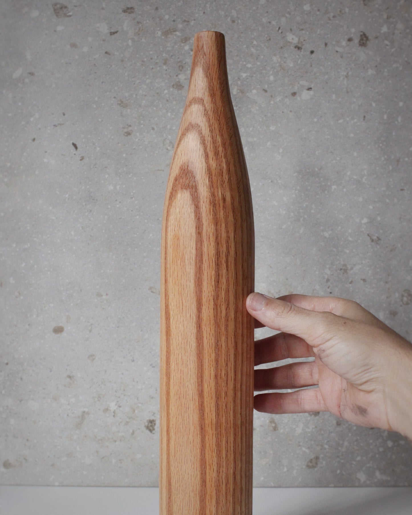 B42 European Oak Wood Vase