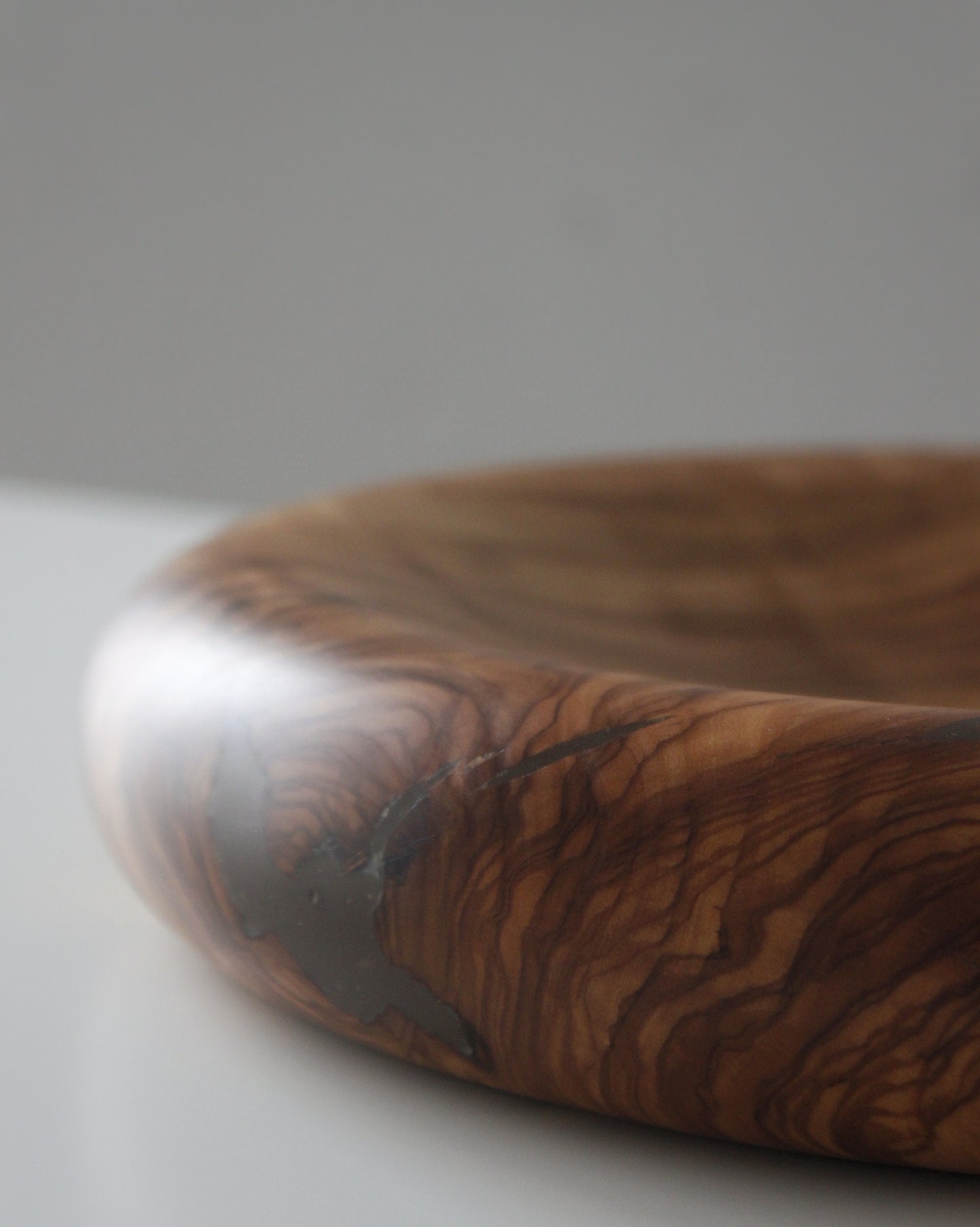 A185 Spanish Olive Wood Center