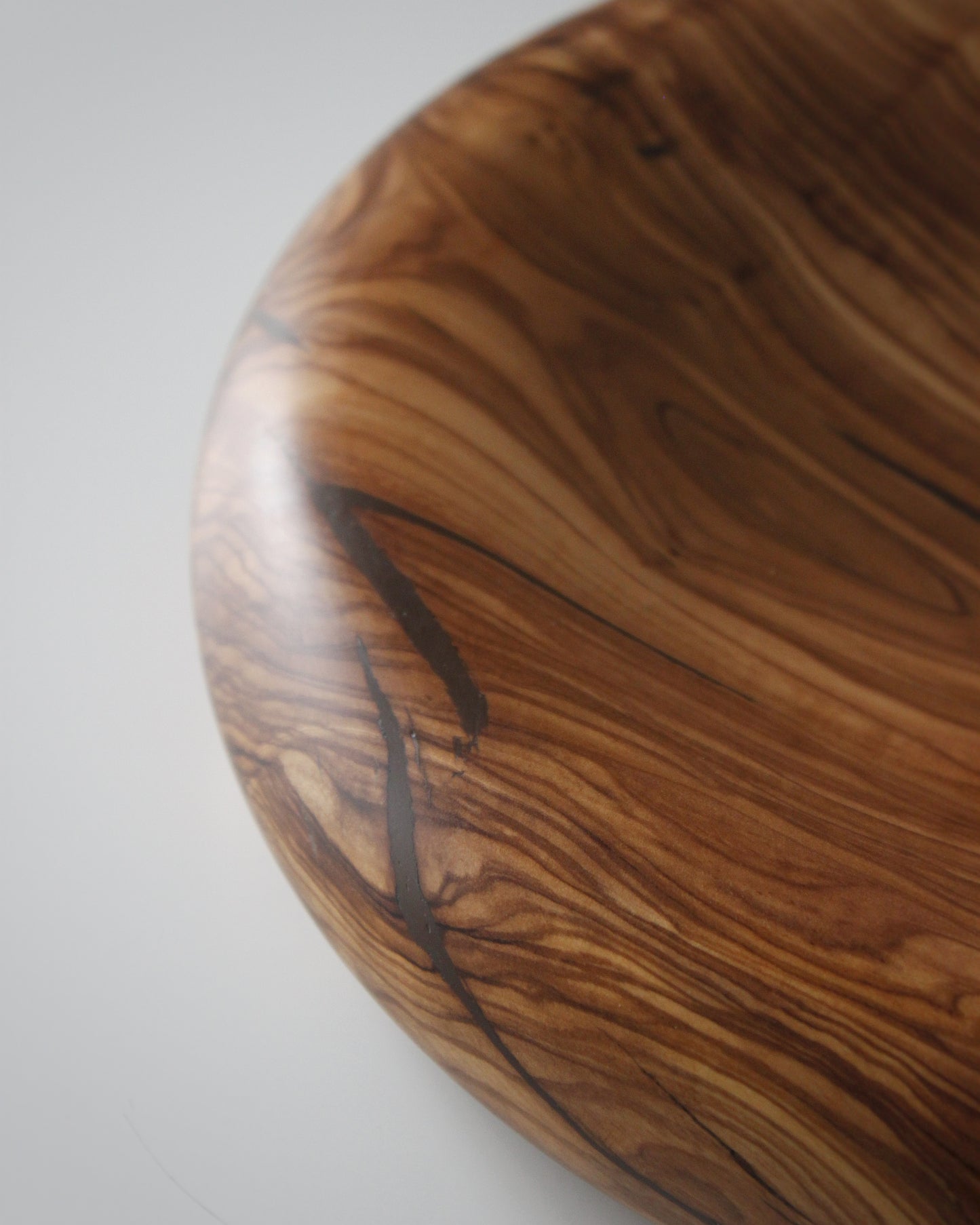 A185 Spanish Olive Wood Center