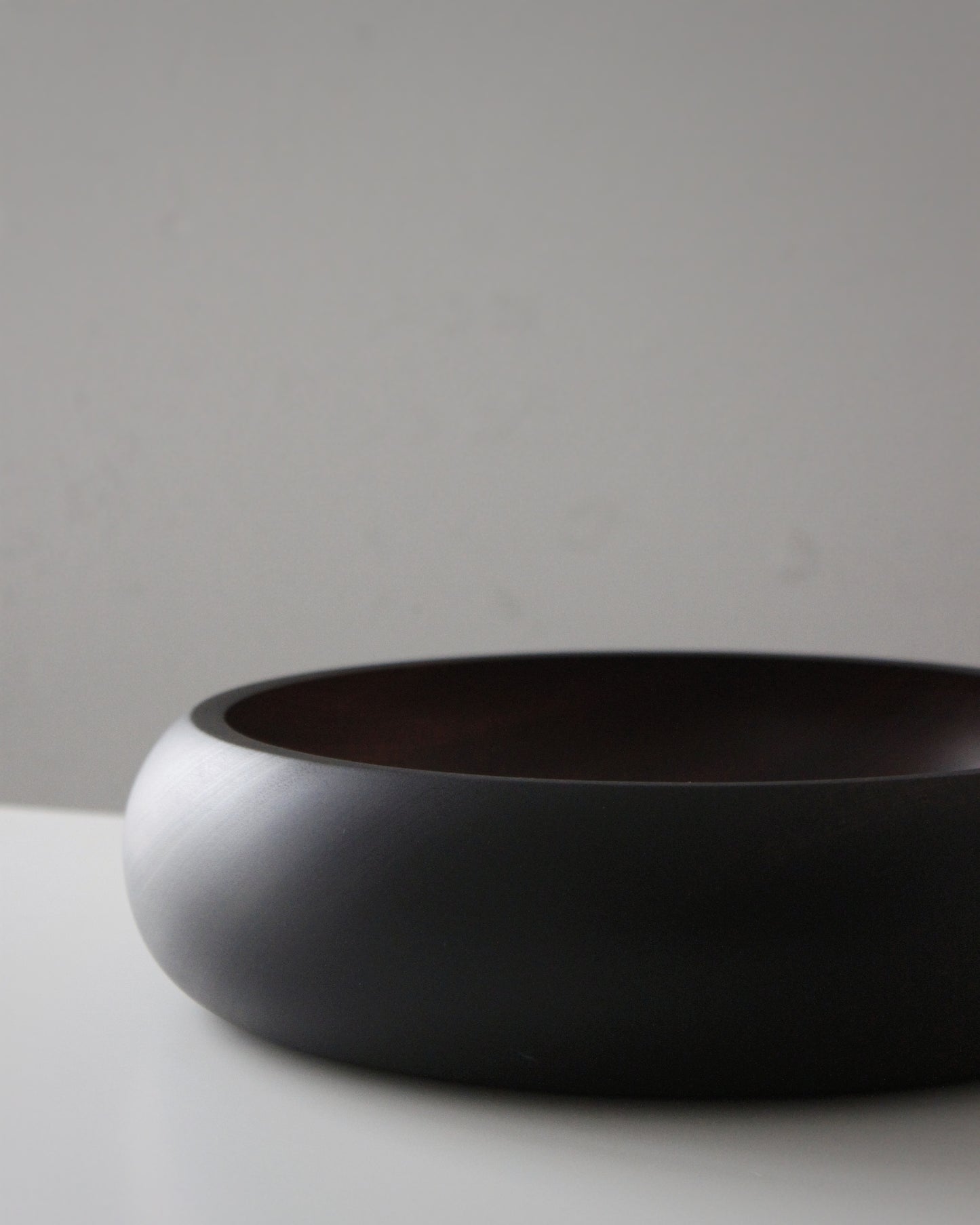 A186 Ebonized Sapele Wood Center