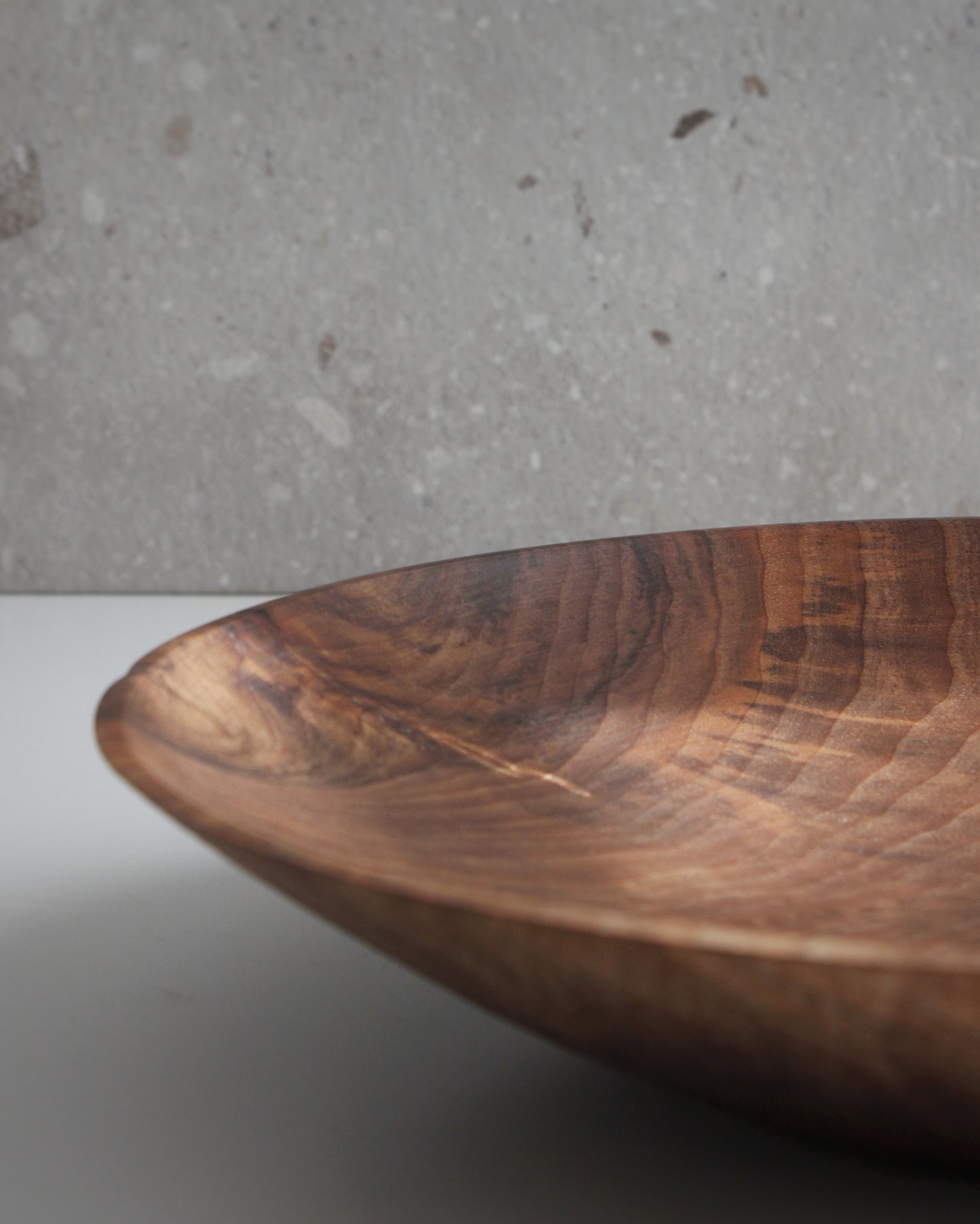 A78 Iberian Walnut Wood Center