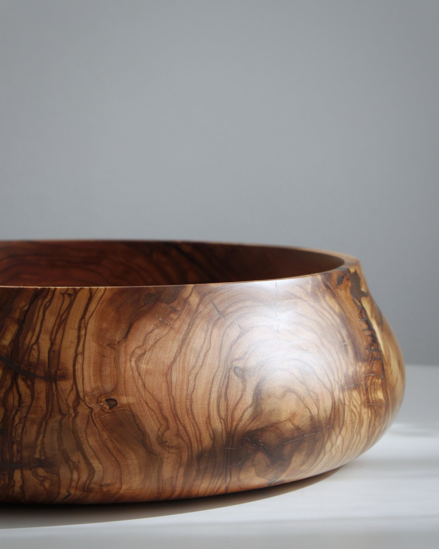 A74 Spanish Olive Wood Centerpiece