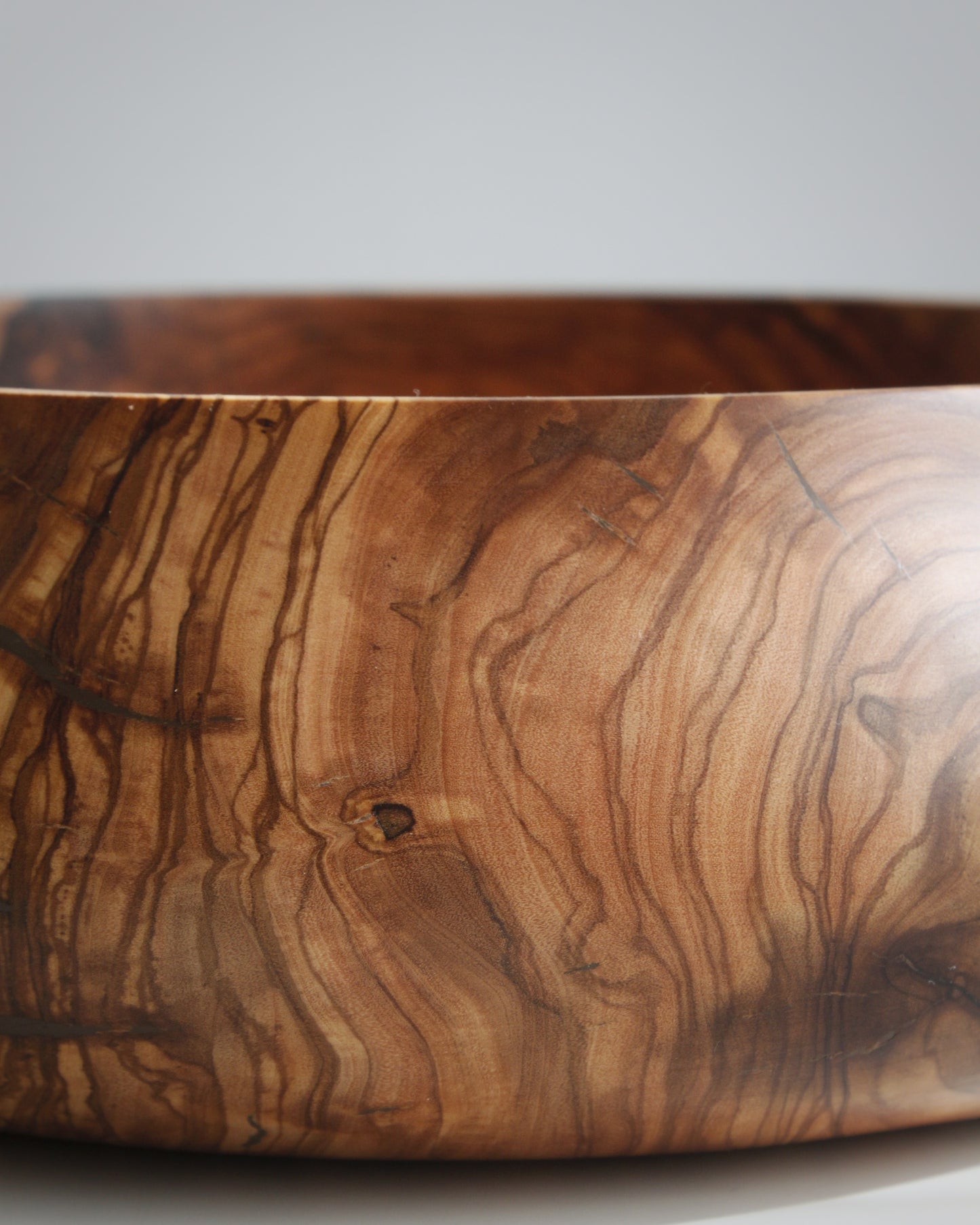 A74 Spanish Olive Wood Centerpiece