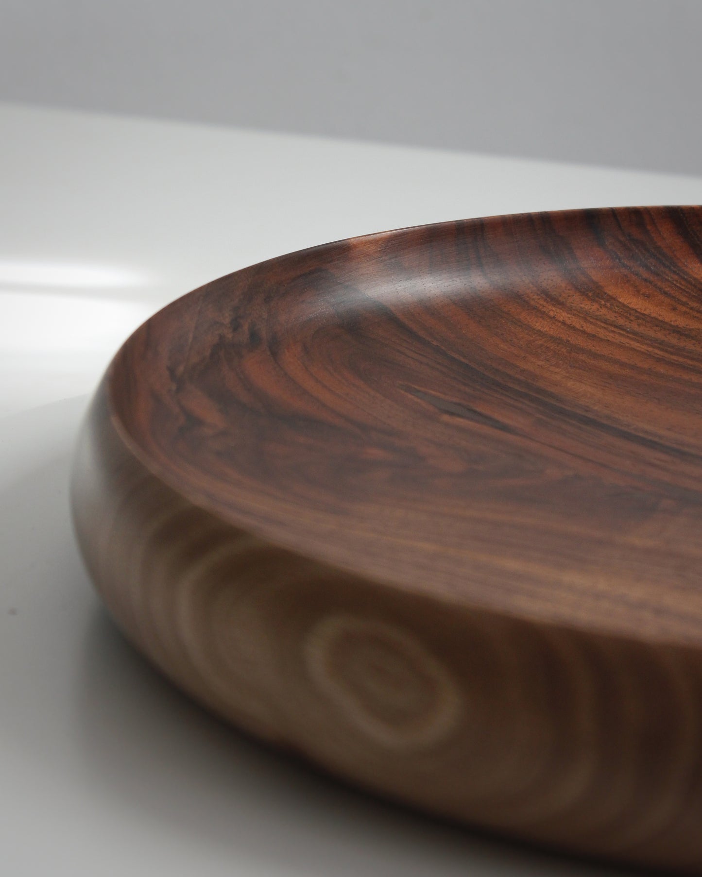 A87 Iberian Walnut Wood Center