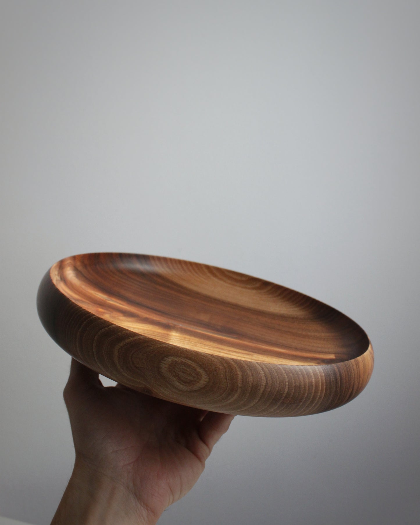 A87 Iberian Walnut Wood Center
