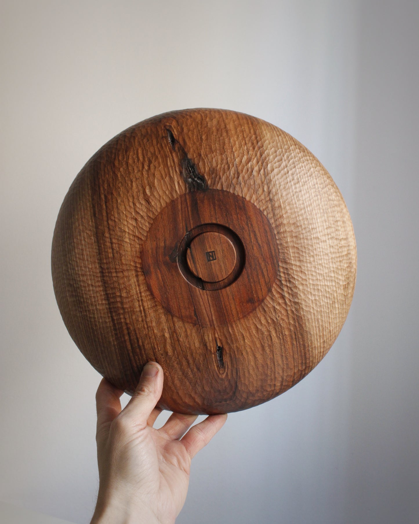 A88 Iberian Walnut Wood Center
