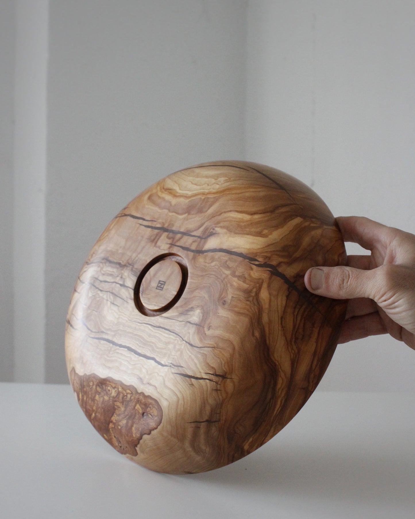 A195 Centro de madera de Olivo Español